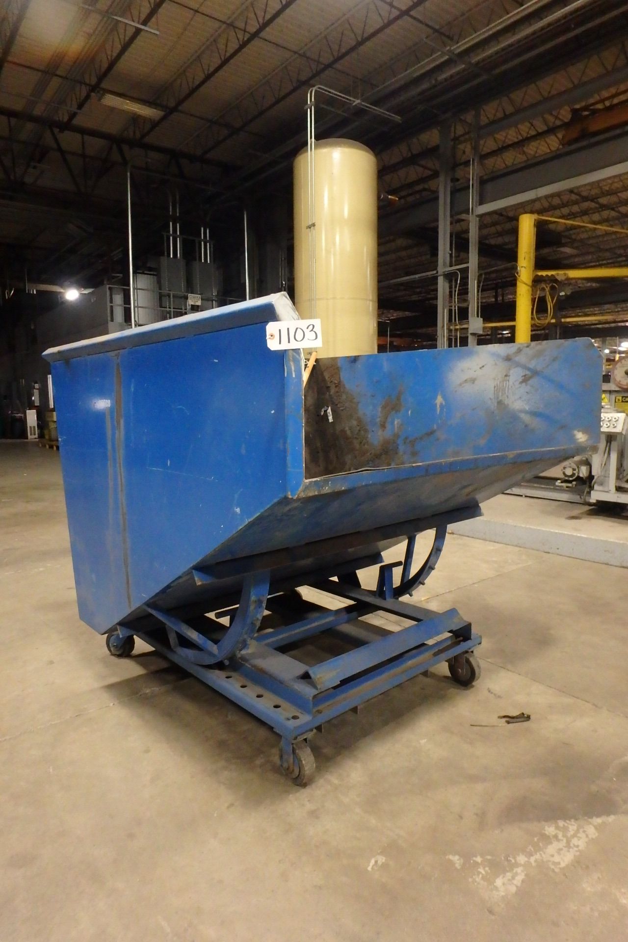 Tilting Dump Hopper, w/ Fork Pockets, on Wheels