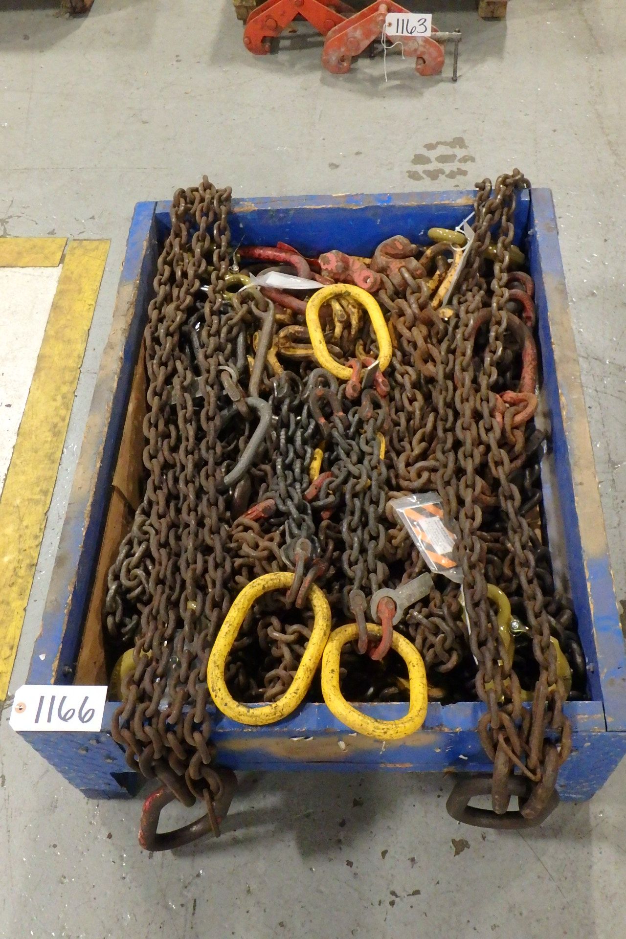 Pallet of Assorted Lifting Chains
