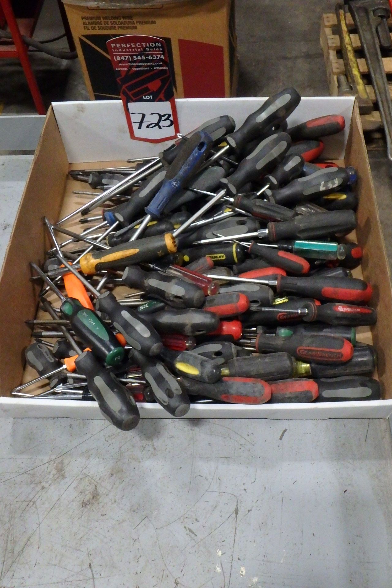 Box of Assorted Phillips Head Screwdrivers