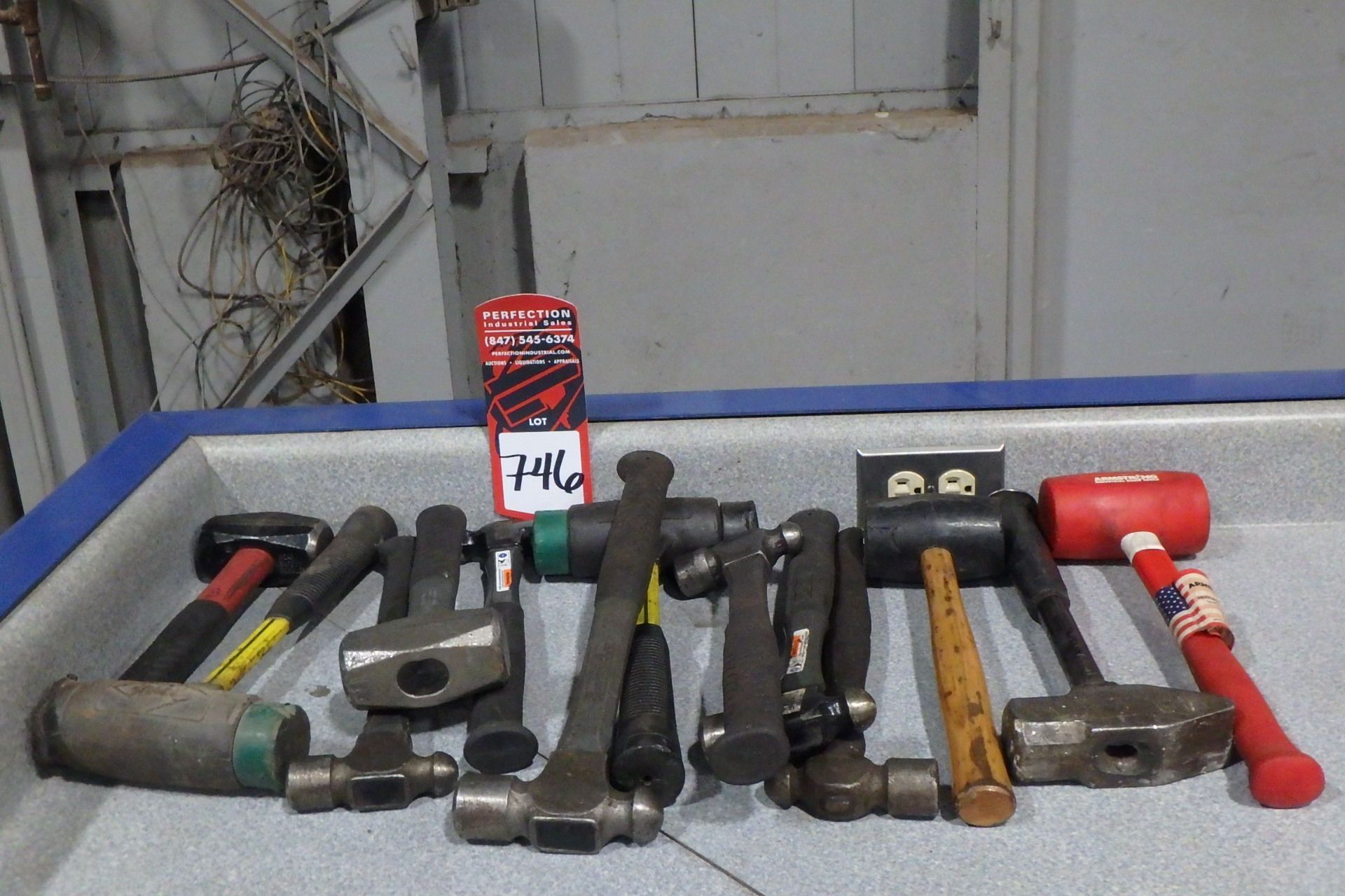 Lot Comprising (6) Assorted Ball Peen Hammers, Rubber Mallet, (6) Dead Blow Hammers