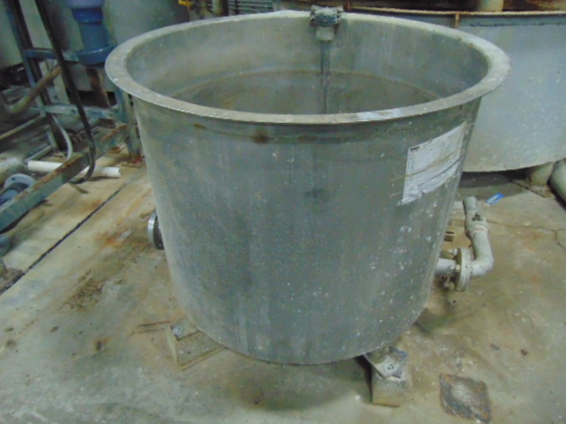 BUFFER TANK, TAIWAN PULP MOLDING MDL. TPM-BTAE, approx. 150 gal., w/pump - Image 8 of 8