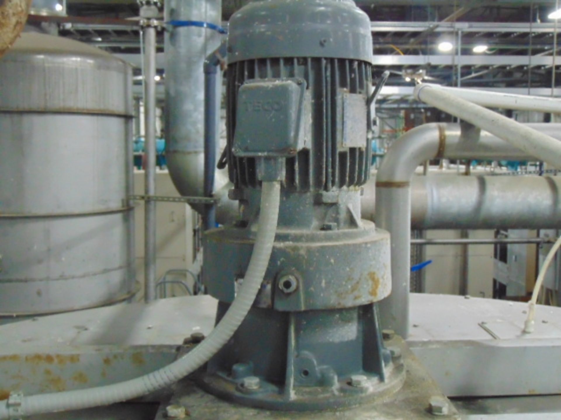 STAINLESS STEEL CONE BOTTOM AGITATED TANK, TAIWAN PULP MACHINERY MDL. TPM-HLPWTAE, 600 gal. cap., - Image 3 of 5