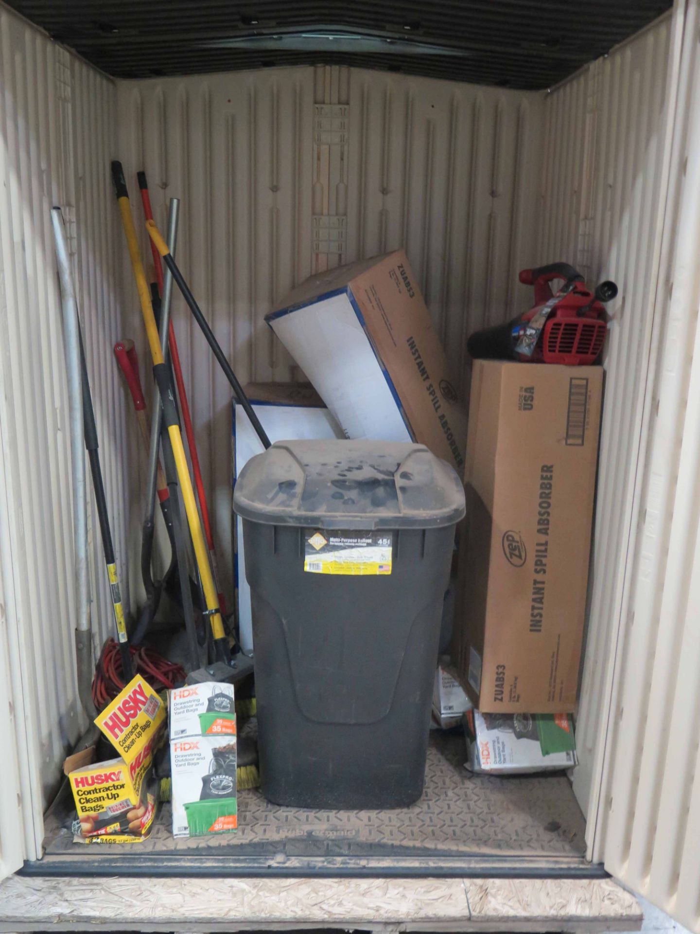 SHED (ON PALLET), RUBBERMAID 4' X 4', w/complete spill clean up supplies including: brooms, shovels, - Image 2 of 2
