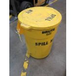 BRUTE SPILL KIT, COMPLETE, w/plastic bags, absorbent socks & absorbent bags