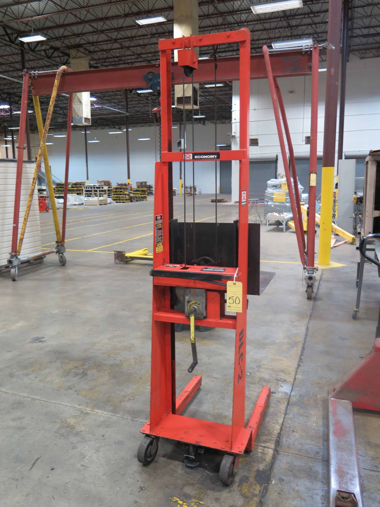 PALLET LIFT, ECONOMY 750 LB. CAP. MDL. MV78, 78” lift ht. hand crank