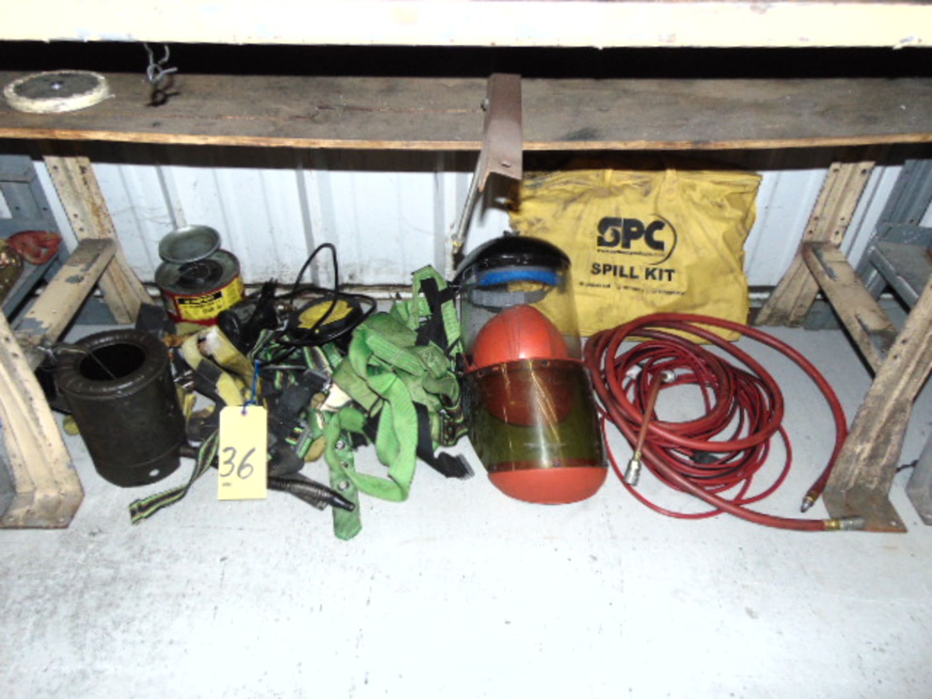 LOT CONSISTING OF: hand tools & misc., assorted (under three benches) - Image 3 of 3