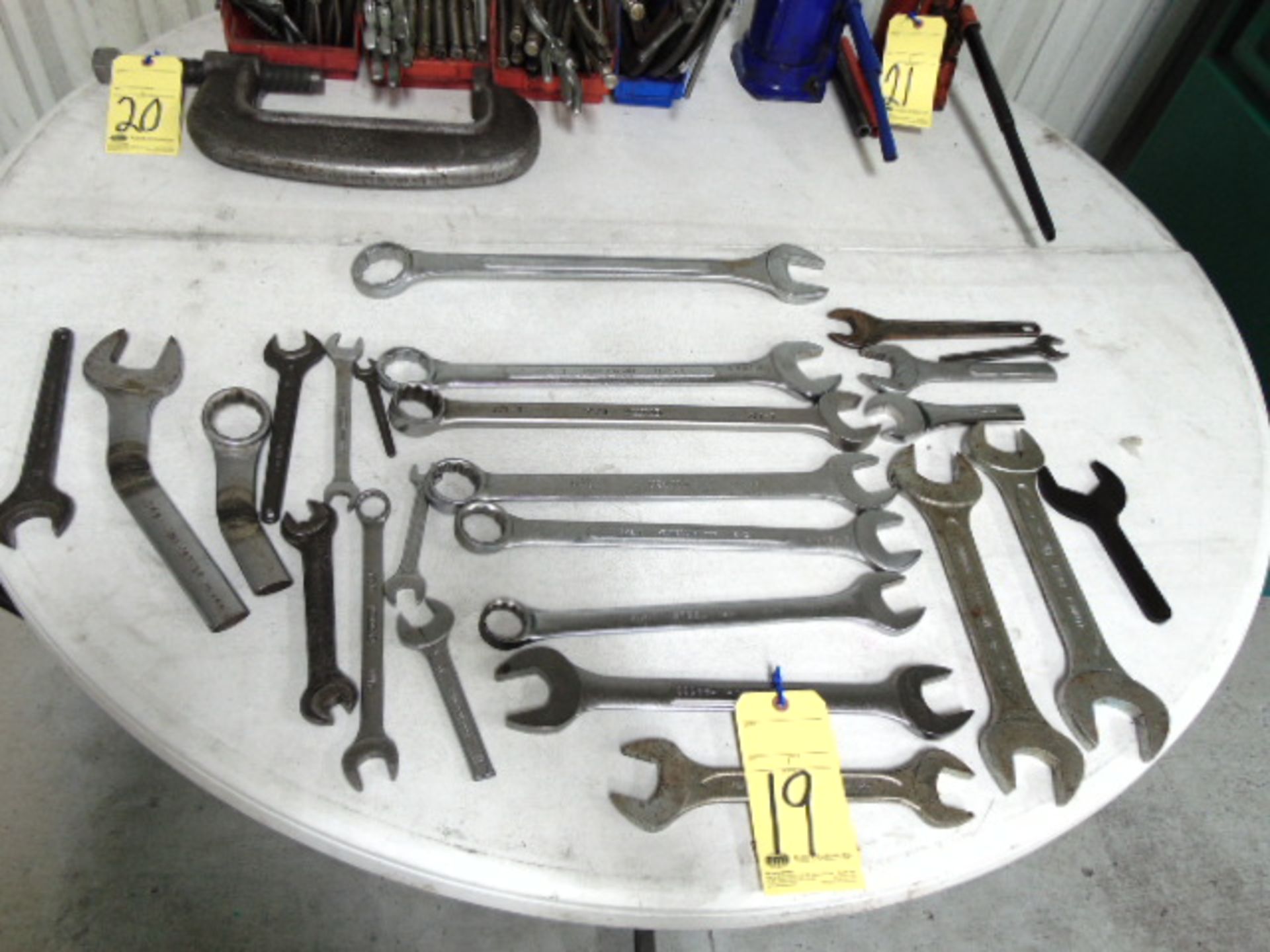 LOT OF WRENCHES, assorted