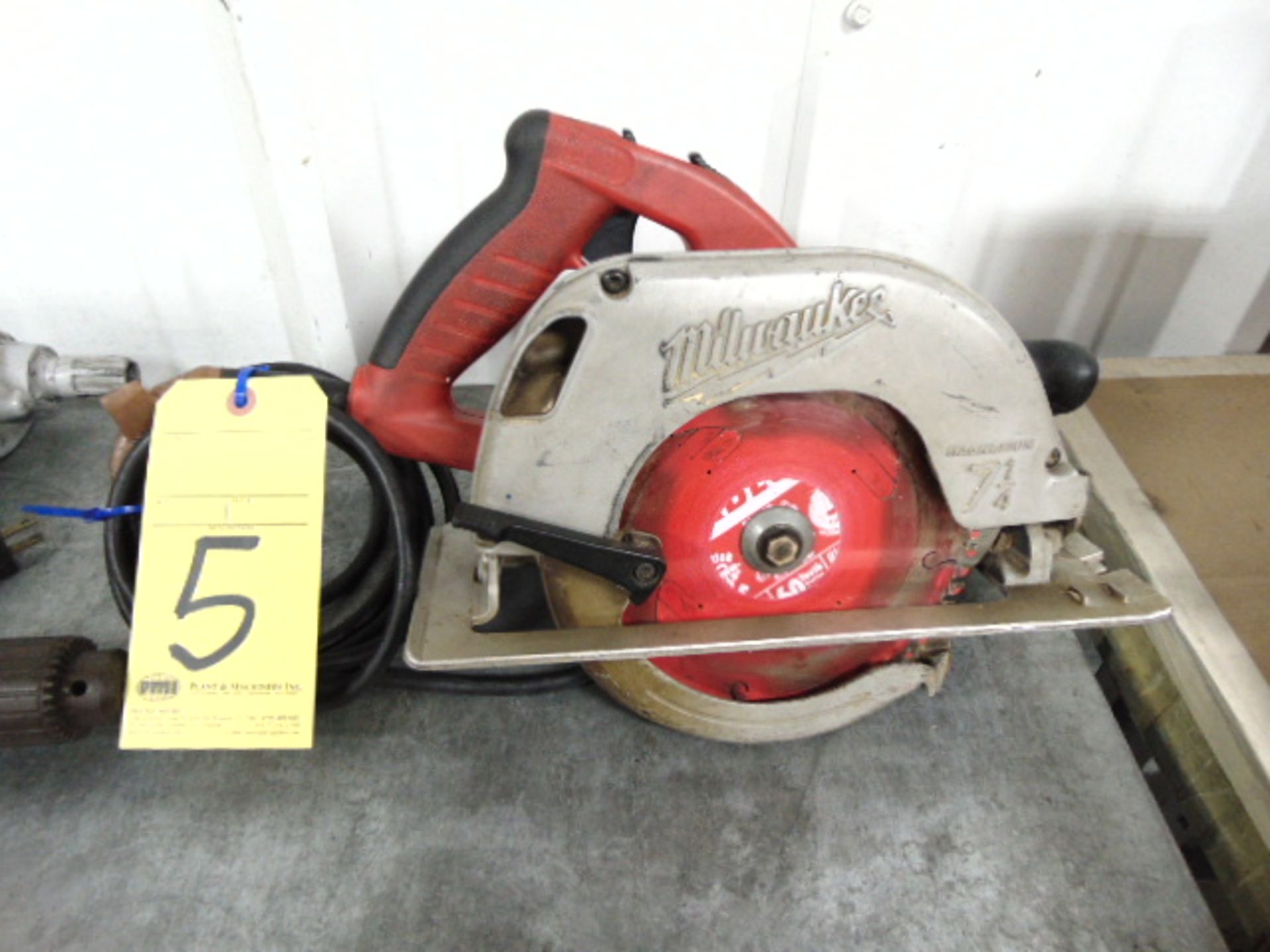 CIRCULAR SAW, MILWAUKEE, 7-1/4" cap.