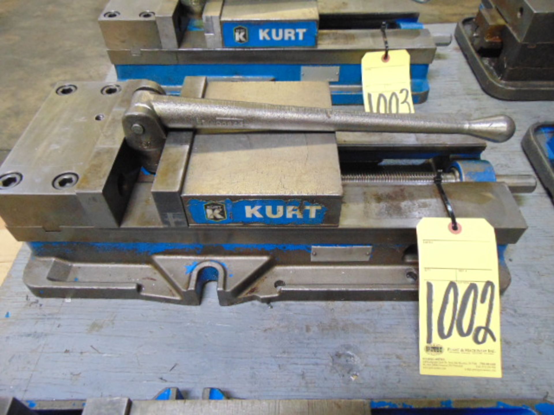 MACHINE VISE, KURT 8"