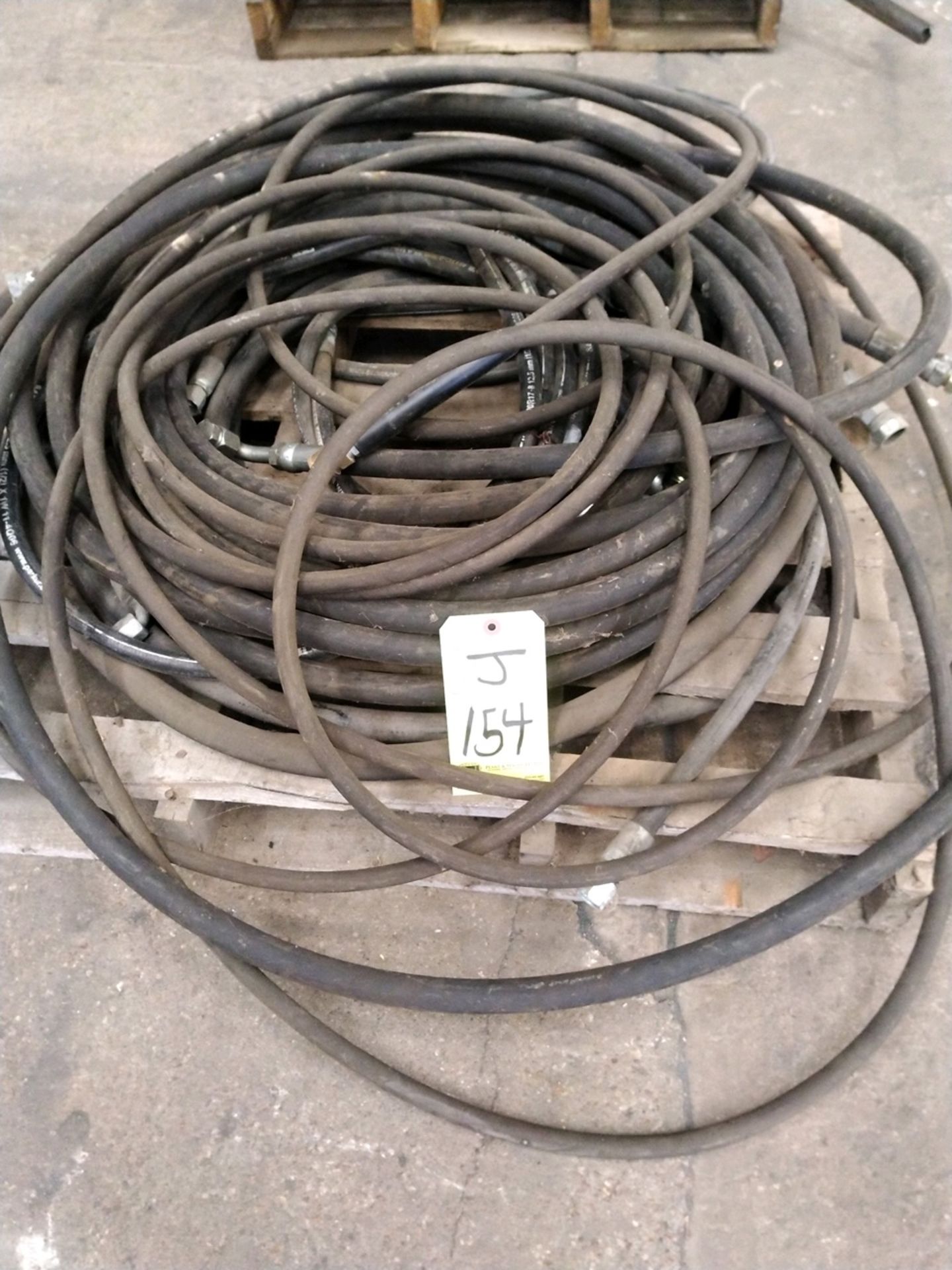 LOT OF HYDRAULIC HOSE