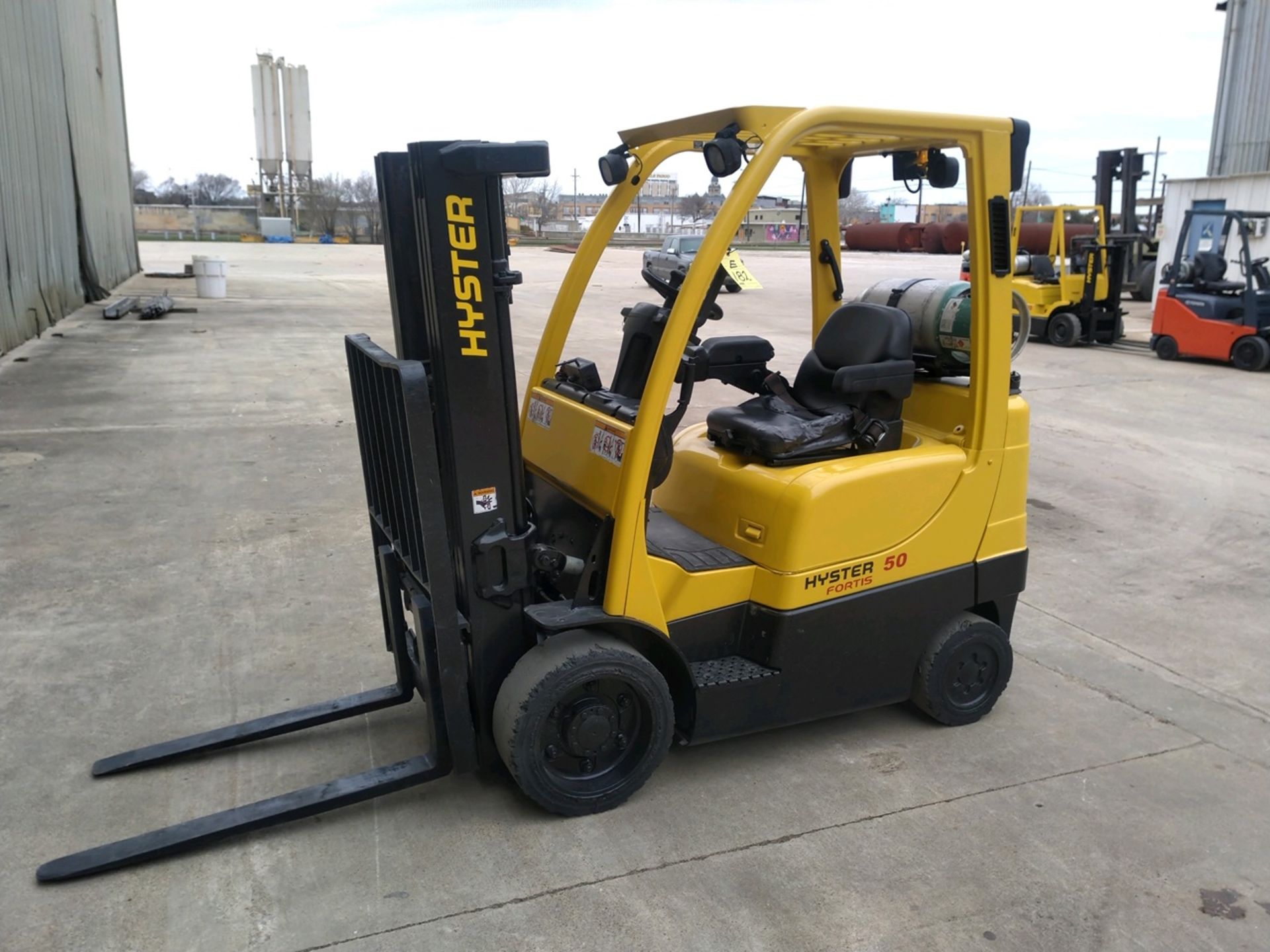 FORKLIFT, HYSTER 5,000 LB. BASE CAP. MDL. S50FT, new 2008, LPG, 79" triple stage mast, 169" lift