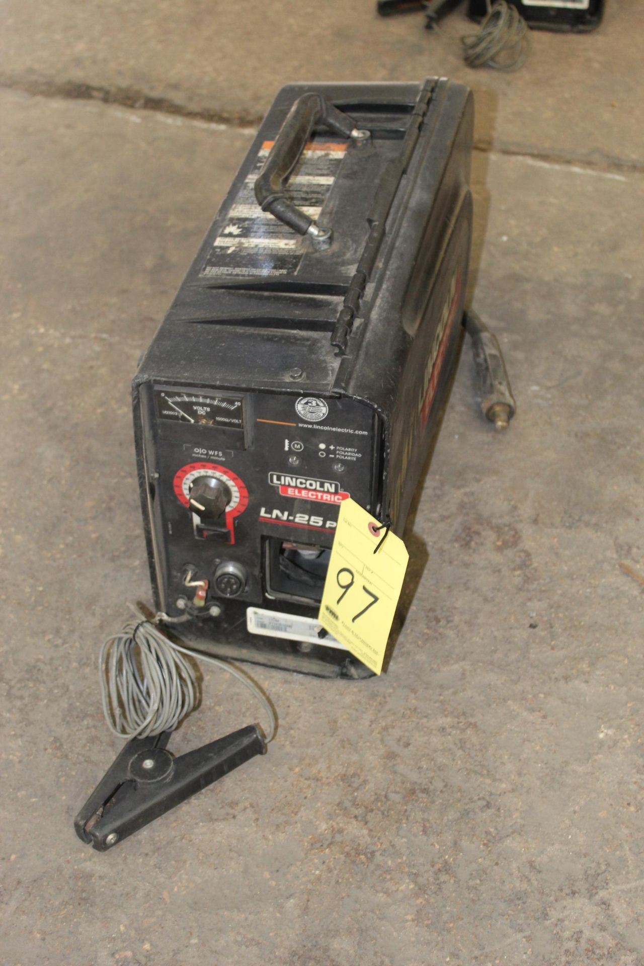 PORTABLE SUITCASE WIRE FEEDER, LINCOLN ELECTRIC MDL. NLN-25 PRO, S/N U1141013292