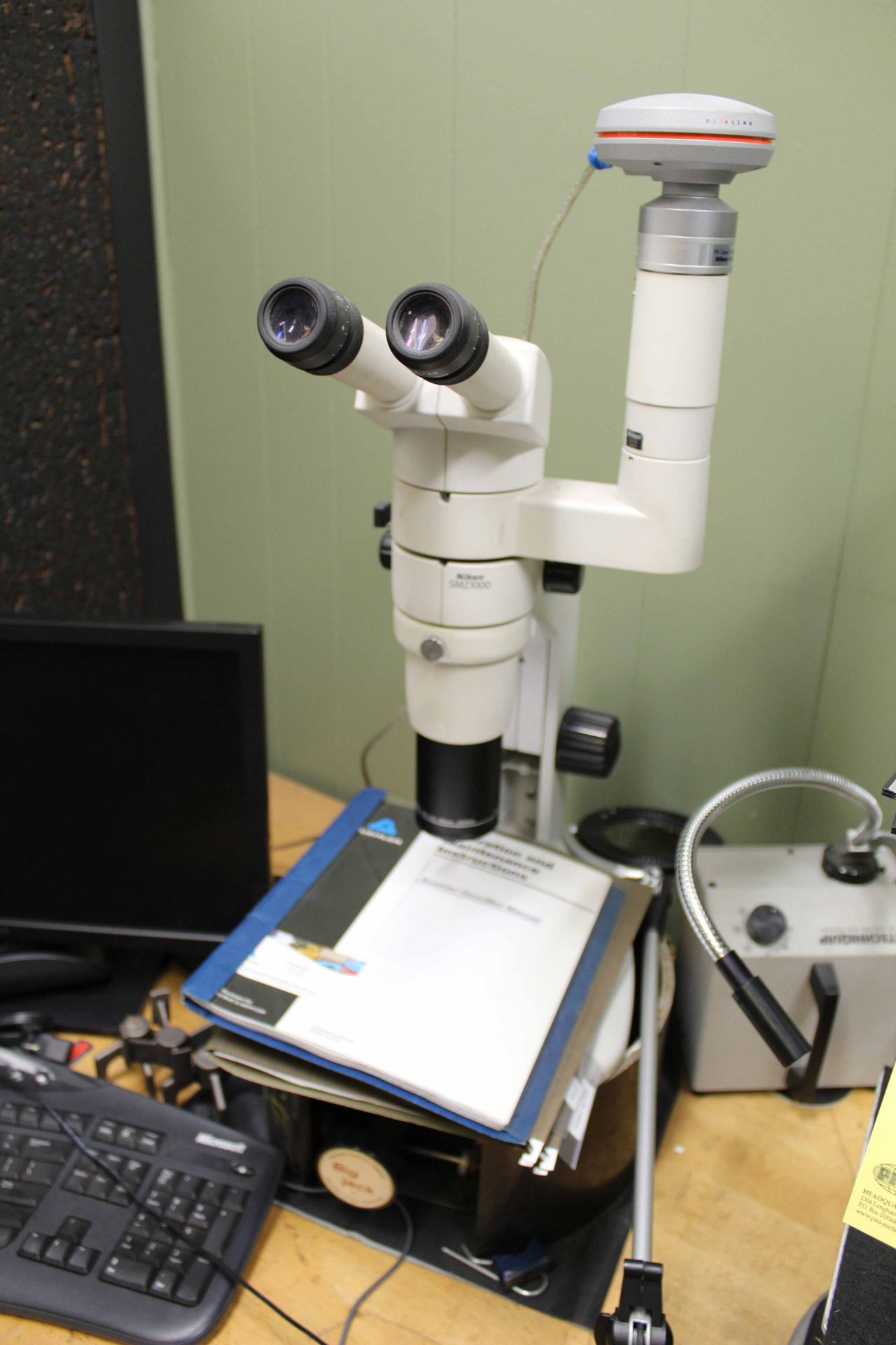 MICROSCOPIC IMAGING CENTER, CUSTOM, consisting of: Nikon Mdl. SMZ1000 microscope w/Nikon Mdl. - Image 2 of 4