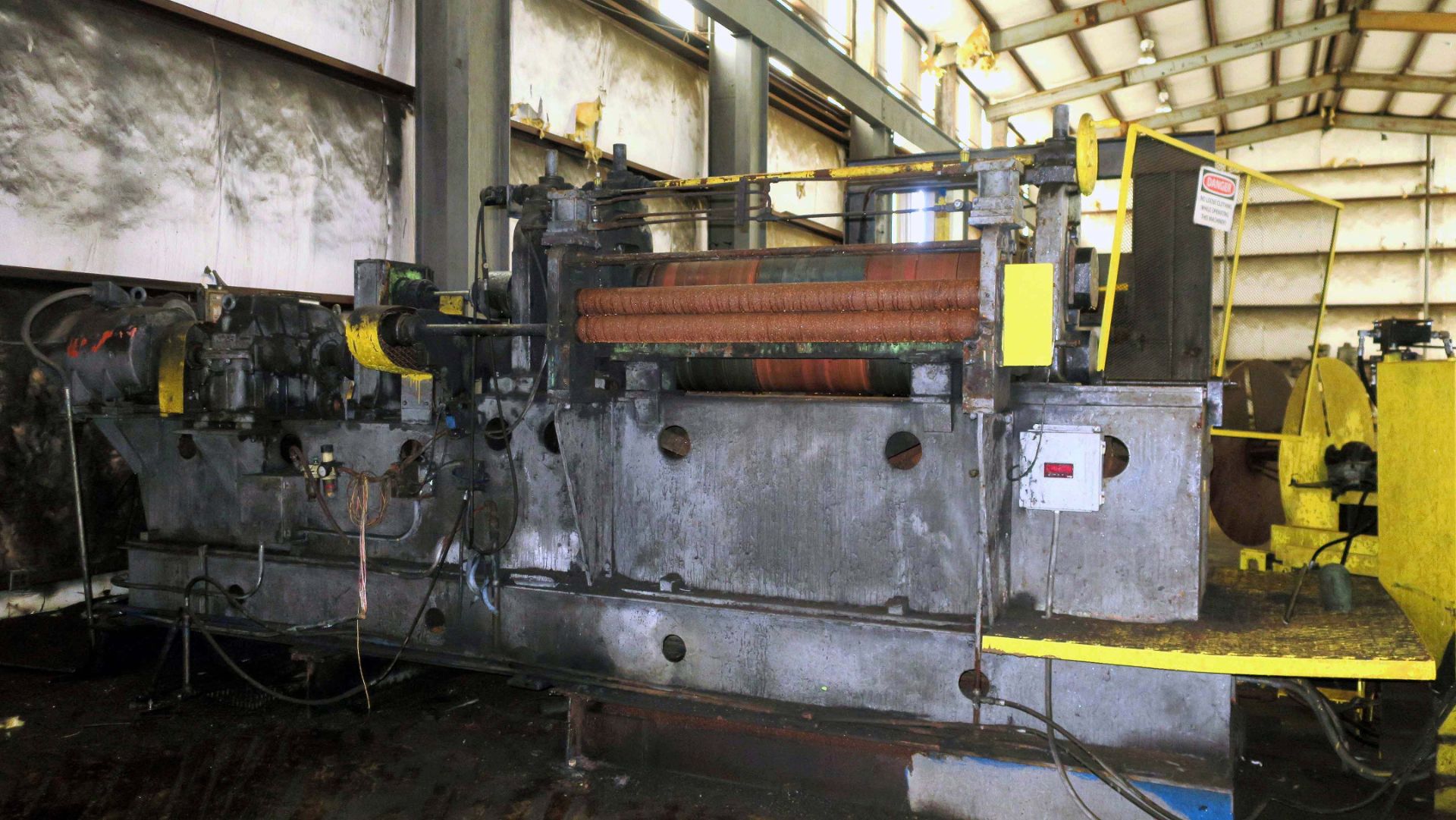 SLITTING LINE, PAXON 60"W., approx. 6" arbor dia., entry pinch roll, flip-up threading table, - Image 8 of 15