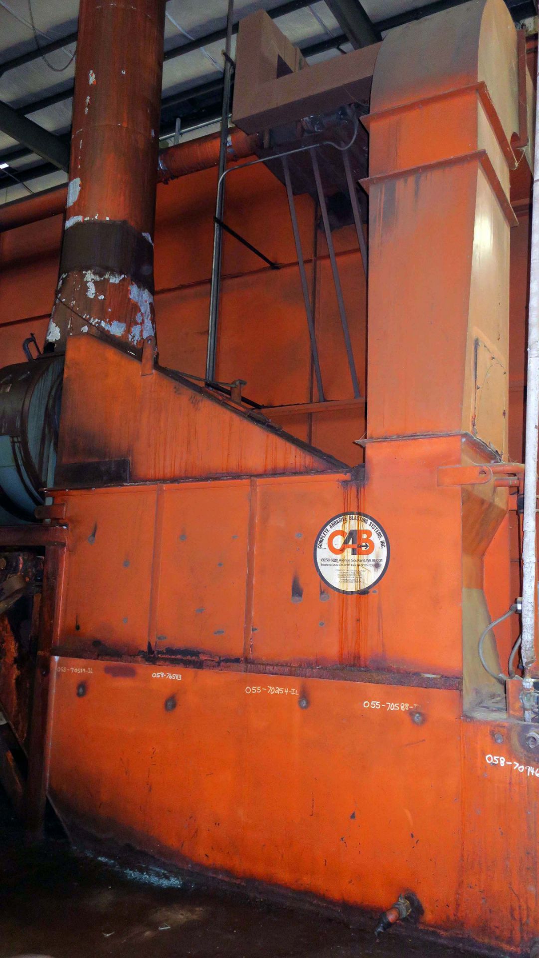 CAB SYSTEMS RAILCAR BLAST FACILITY, approx. 5,000 lbs. blast pot w/sand hopper, air receiver tank, - Image 2 of 7