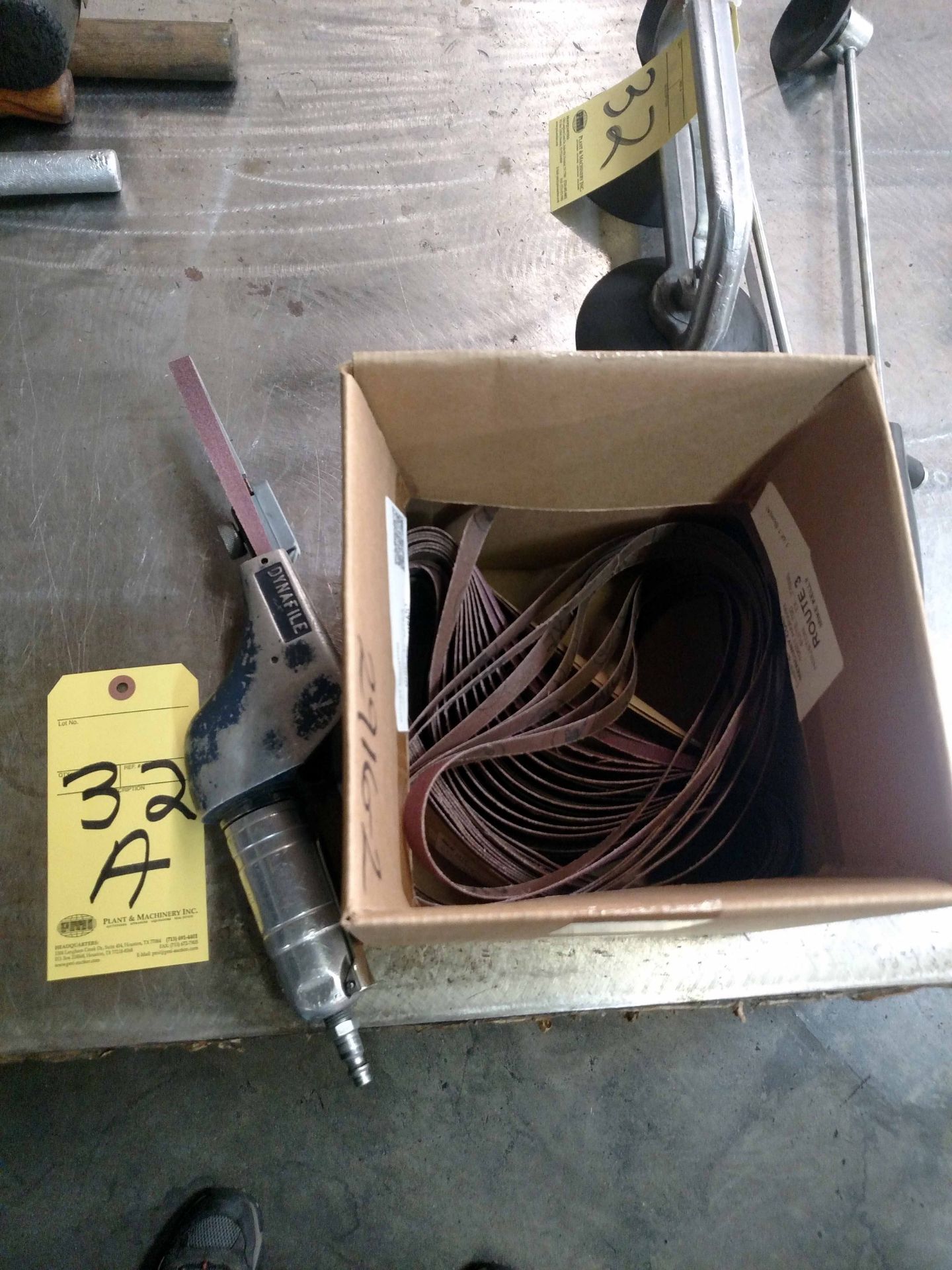 DYNAFILE, w/grinding belts (good working condition)