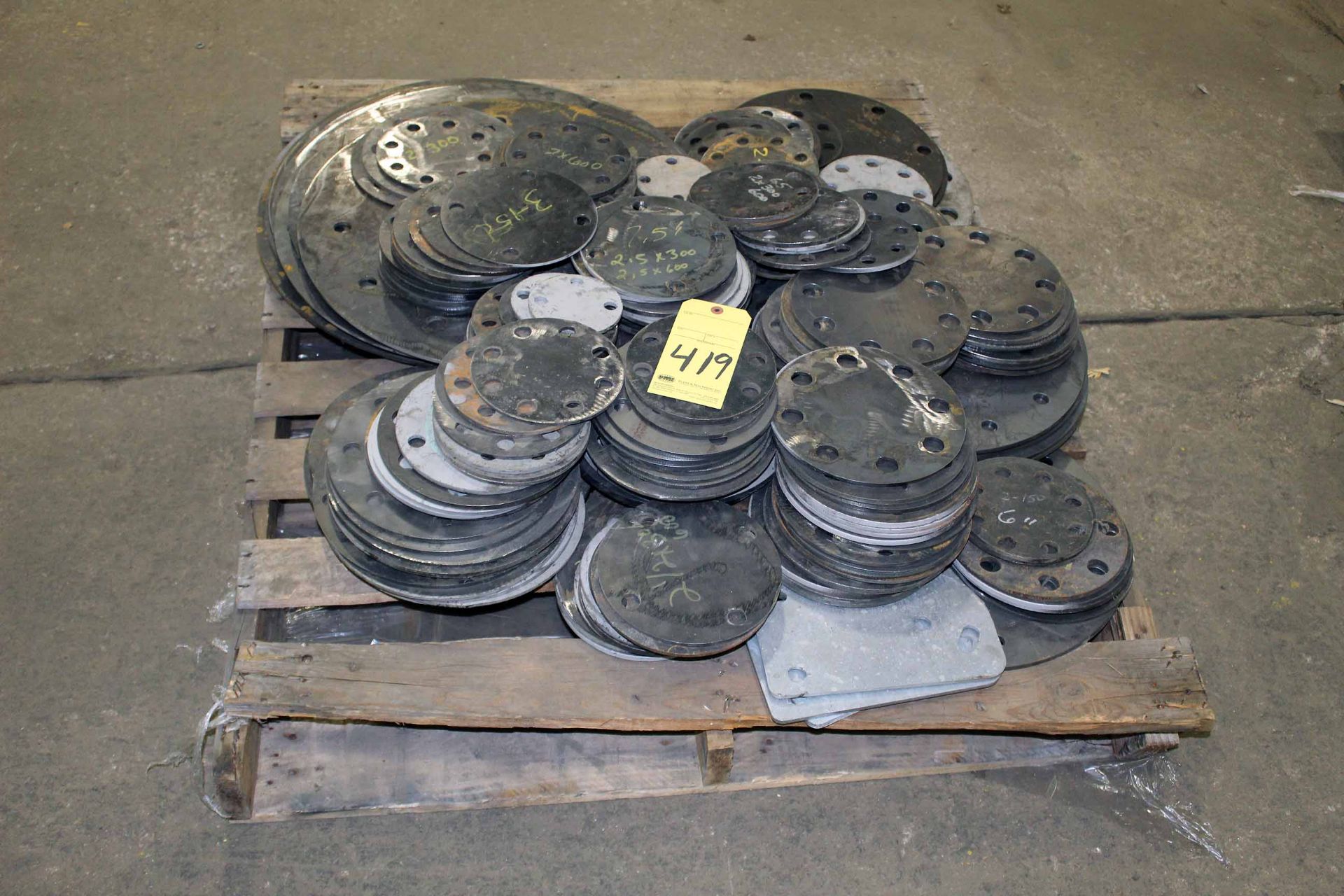 LOT OF BLIND FLANGES