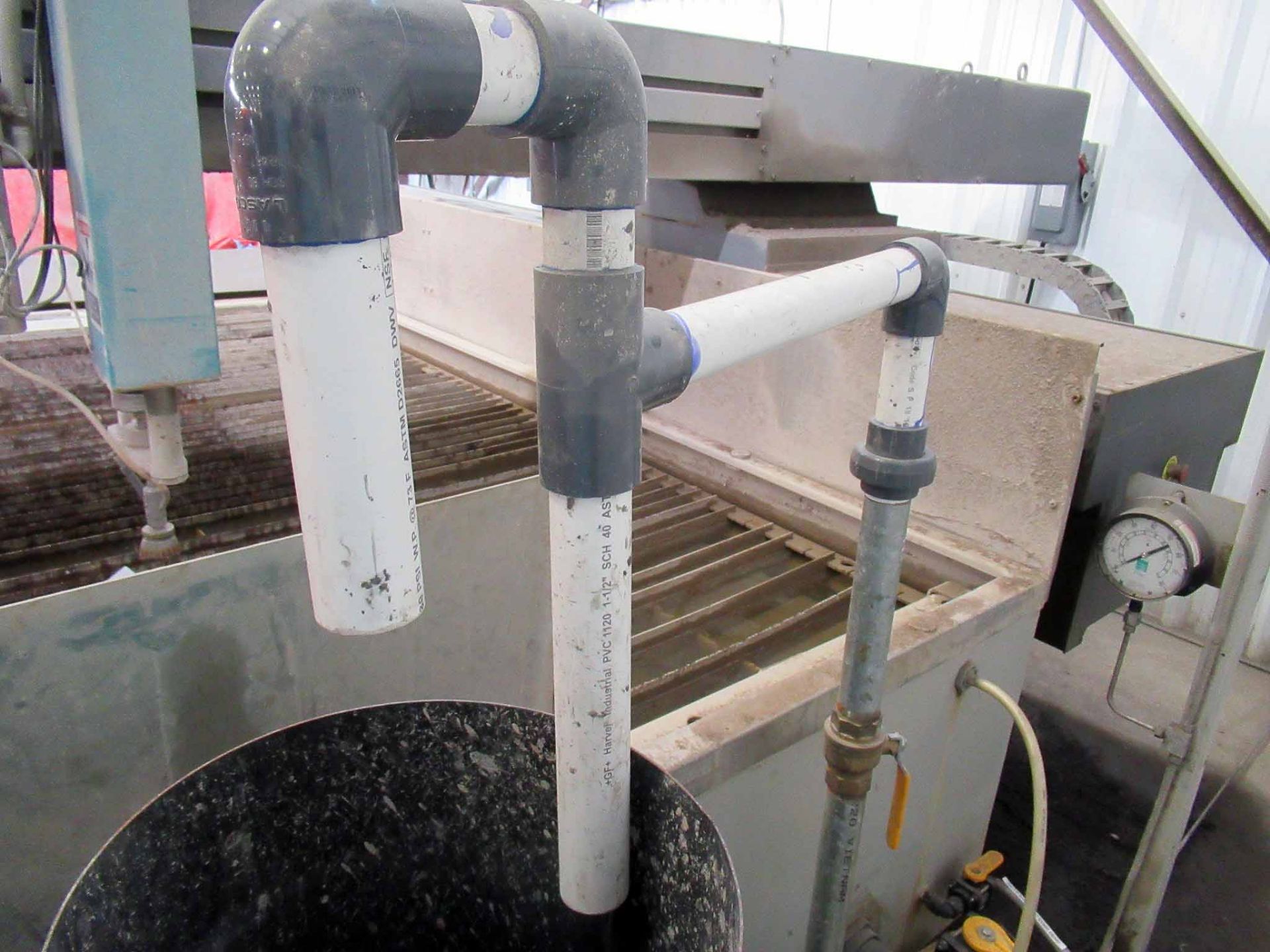 ABRASIVE REMOVAL SYSTEM, FLOW SYSTEMS, gravity fed, hoses, PVC hardware (Location 1: FlexDecks, - Image 3 of 3