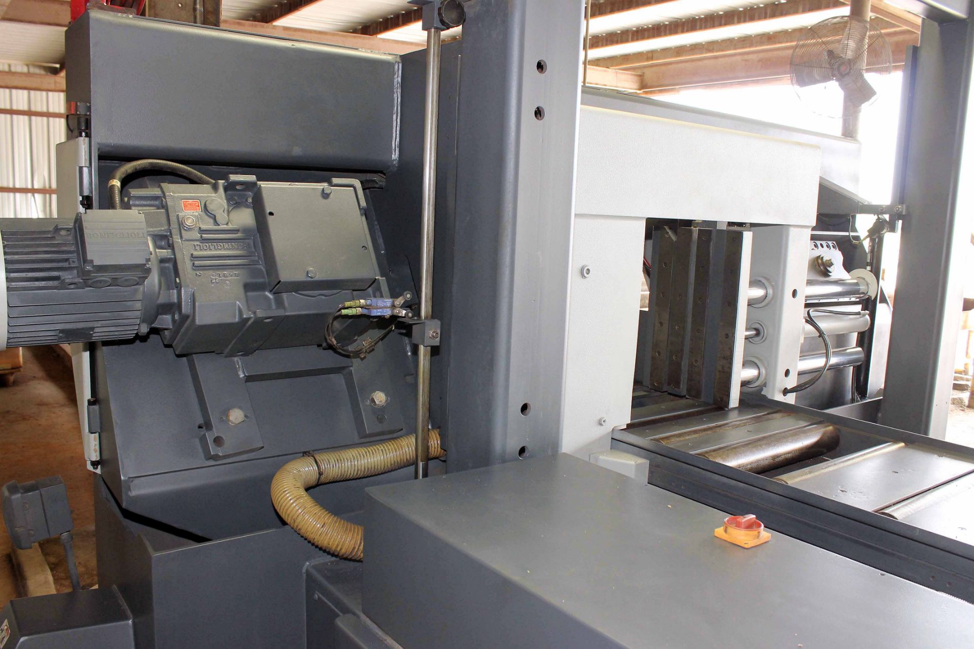 AUTOMATIC HORIZONTAL BANDSAW, HYD-MECH MDL. H22A, new 2005, 22" round cap., 2" blade size, power - Image 6 of 7