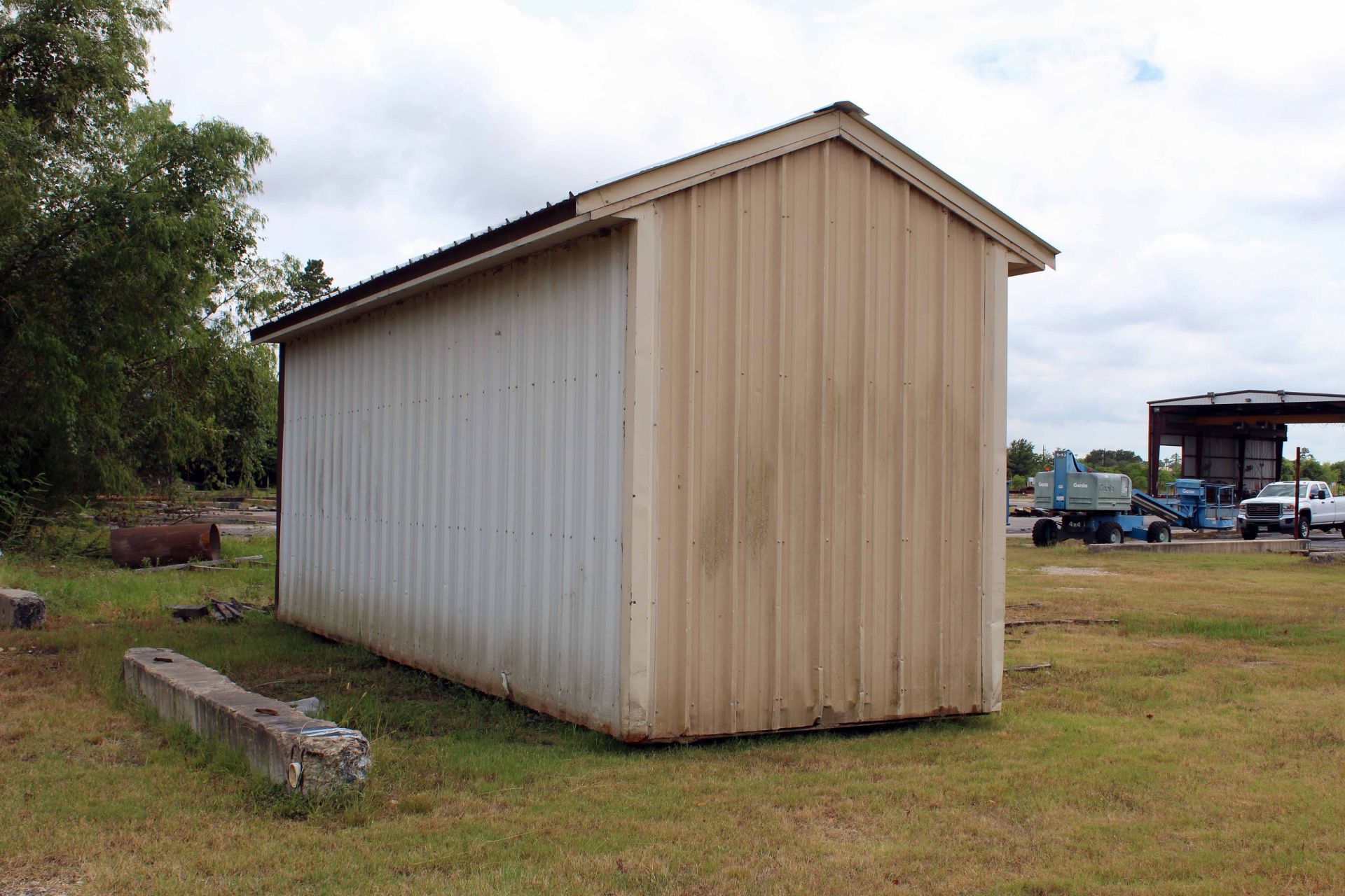 PORTABLE STORAGE BUILDING, 10 X 20 - Image 3 of 9