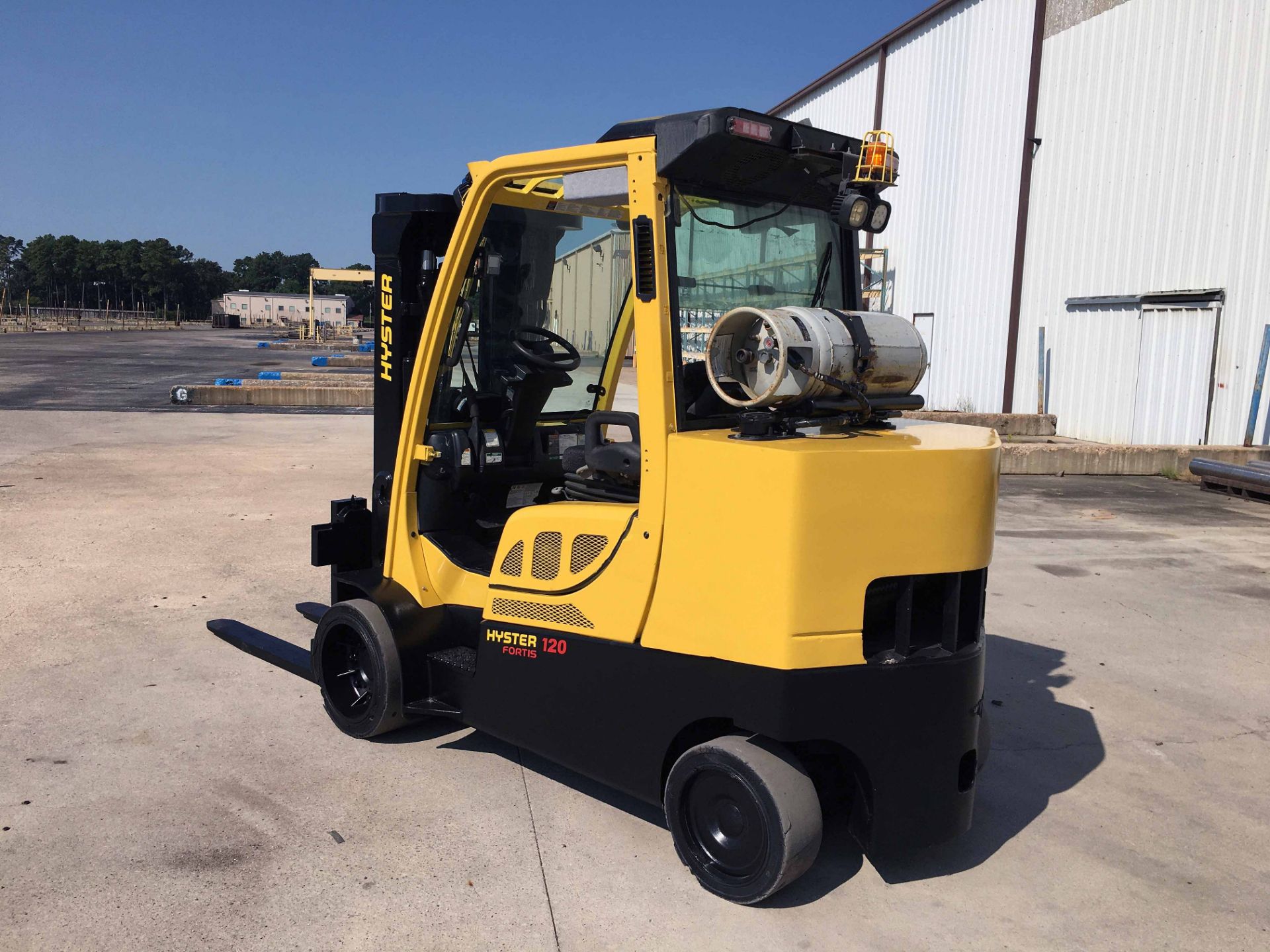 FORKLIFT, HYSTER 12,000 LB BASE CAP. MDL. S120FT, new 2015, LPG, 171” max. lift ht., 83” 3-stage - Image 3 of 7