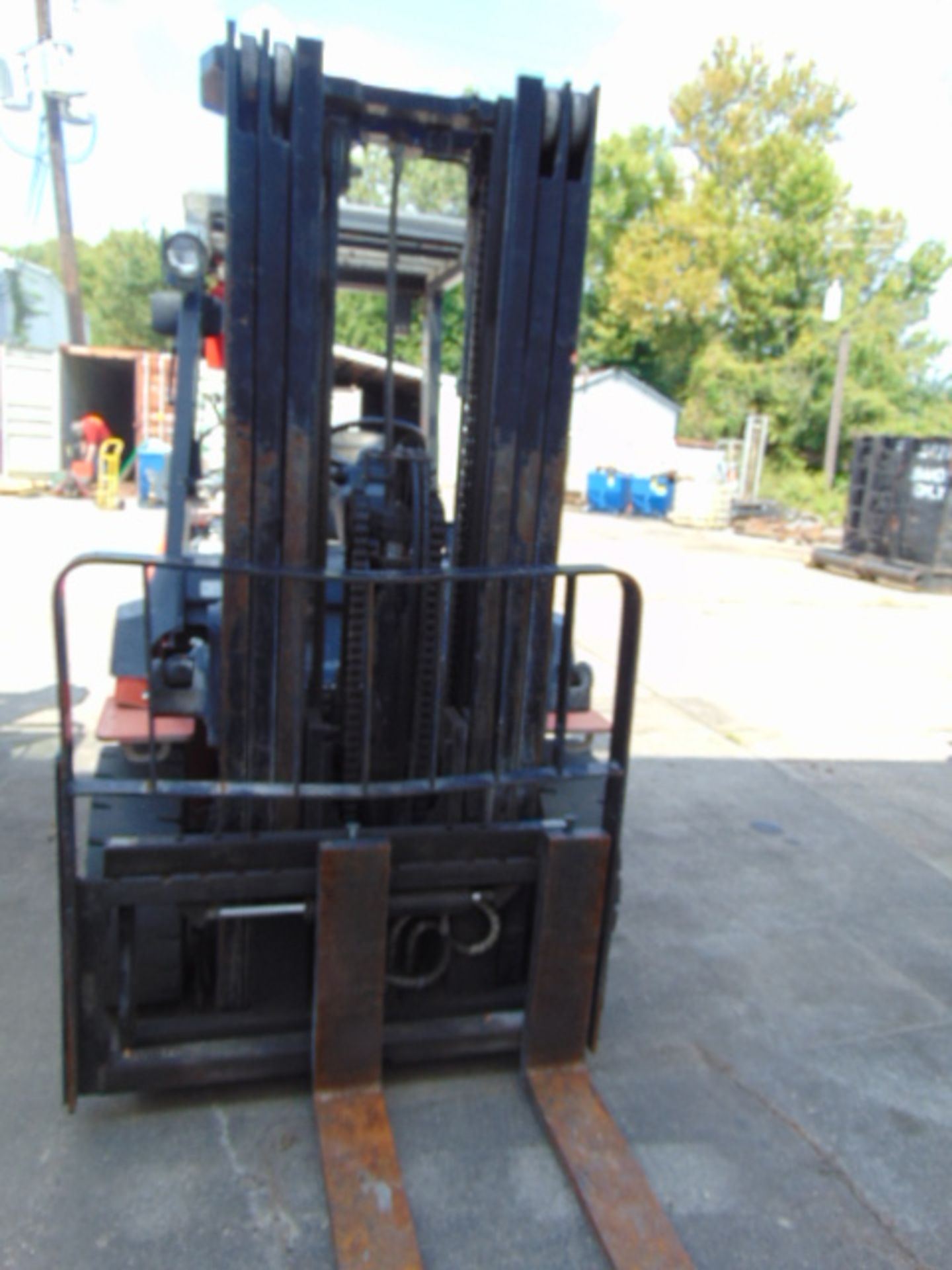 FORKLIFT, TOYOTA 8,000 BASE CAP. MDL 7FGU35, new 2014, LPG, 189" max. lift ht., 90" triple stage - Image 3 of 7