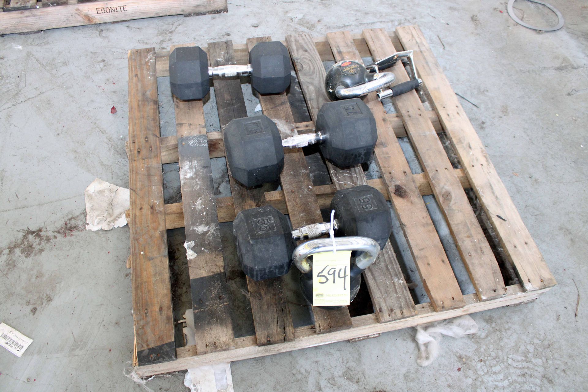 LOT OF BAR BELLS (on one pallet)