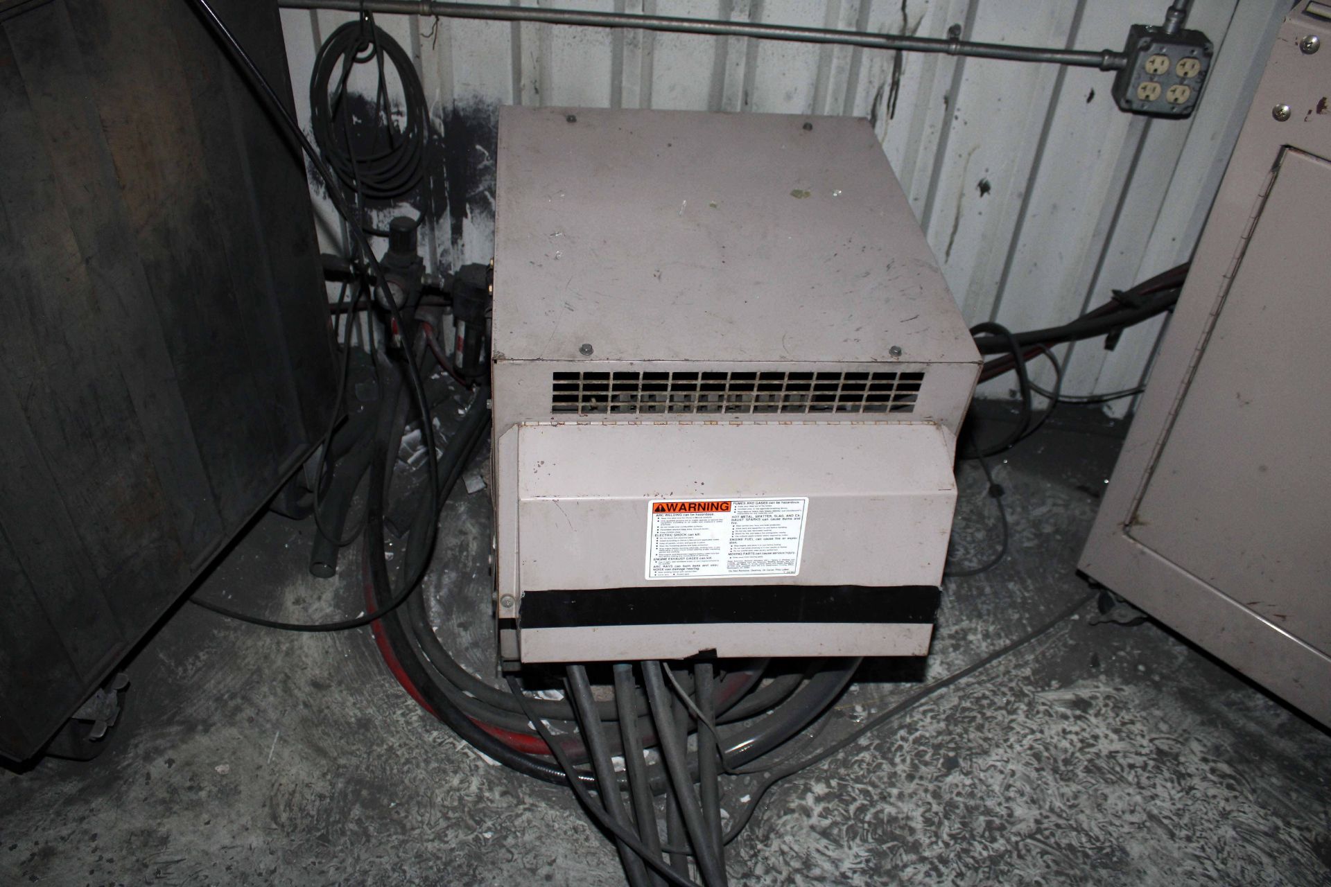 PLASMA SPRAY POWDER SUPPLY, PRAXAIR MDL. PS-100, gas control panel, Mdl. PC-100 pwr. supply control, - Image 9 of 10