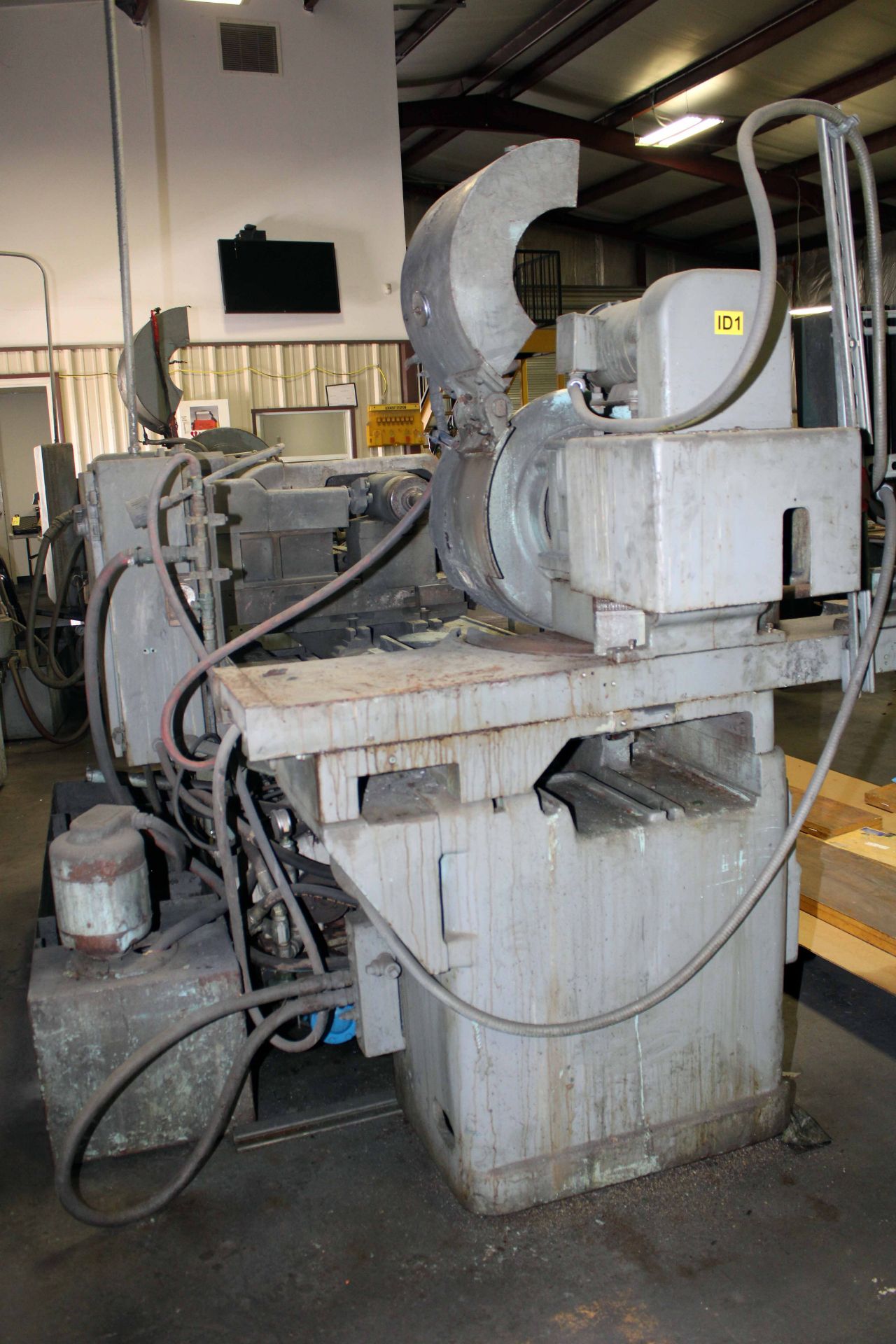 GRINDER, NORTON MDL. 10X48CTU, 30" max. wheel dia., variable spd., workhead, auto. cycle, plunge - Image 6 of 6