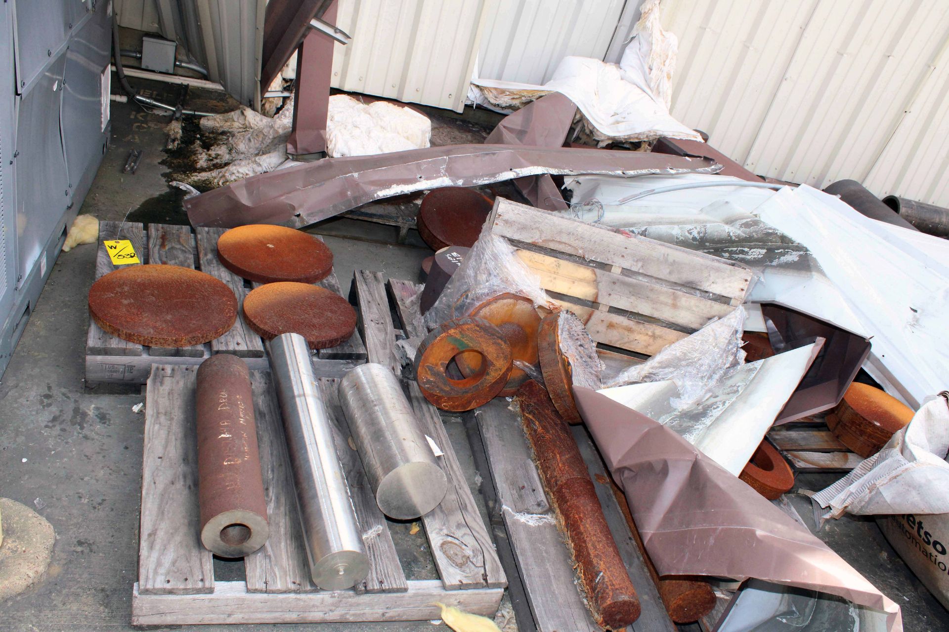 LOT OF PROCESS MATERIAL (located outside along west wall of manual machine shop) - Image 2 of 4