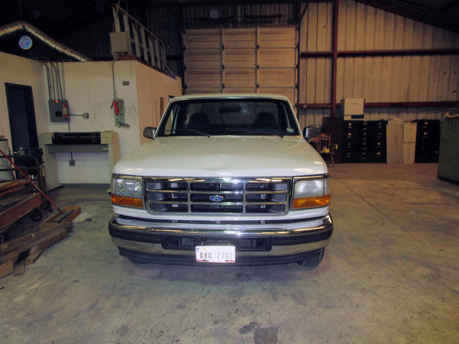 PICKUP TRUCK, 1996 FORD MDL. F150XLT, gasoline engine, auto. trans., Odo: 149,000 miles, Texas