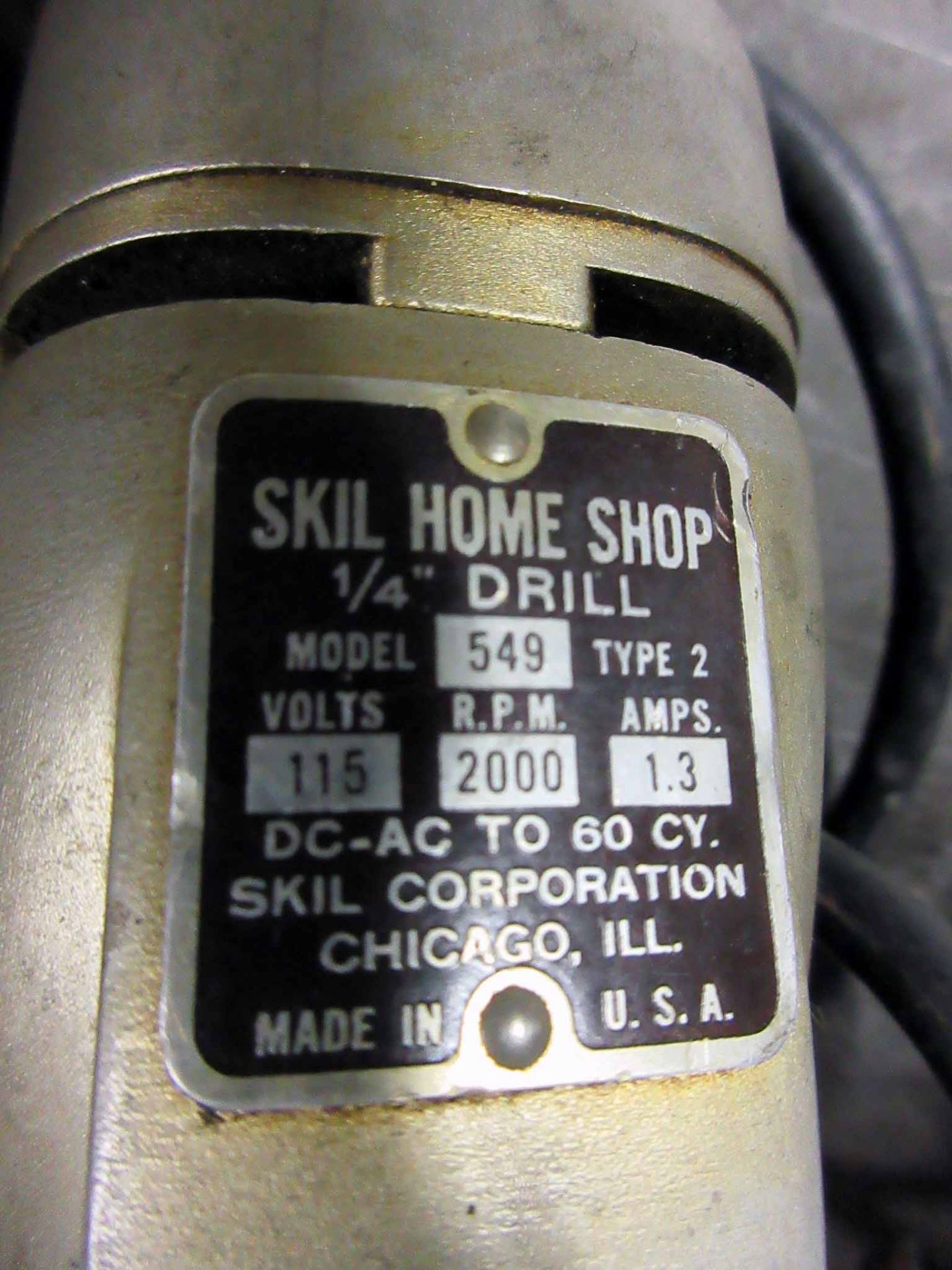 LOT CONSISTING OF: Skil 1/4" drill & chuck - Image 2 of 2