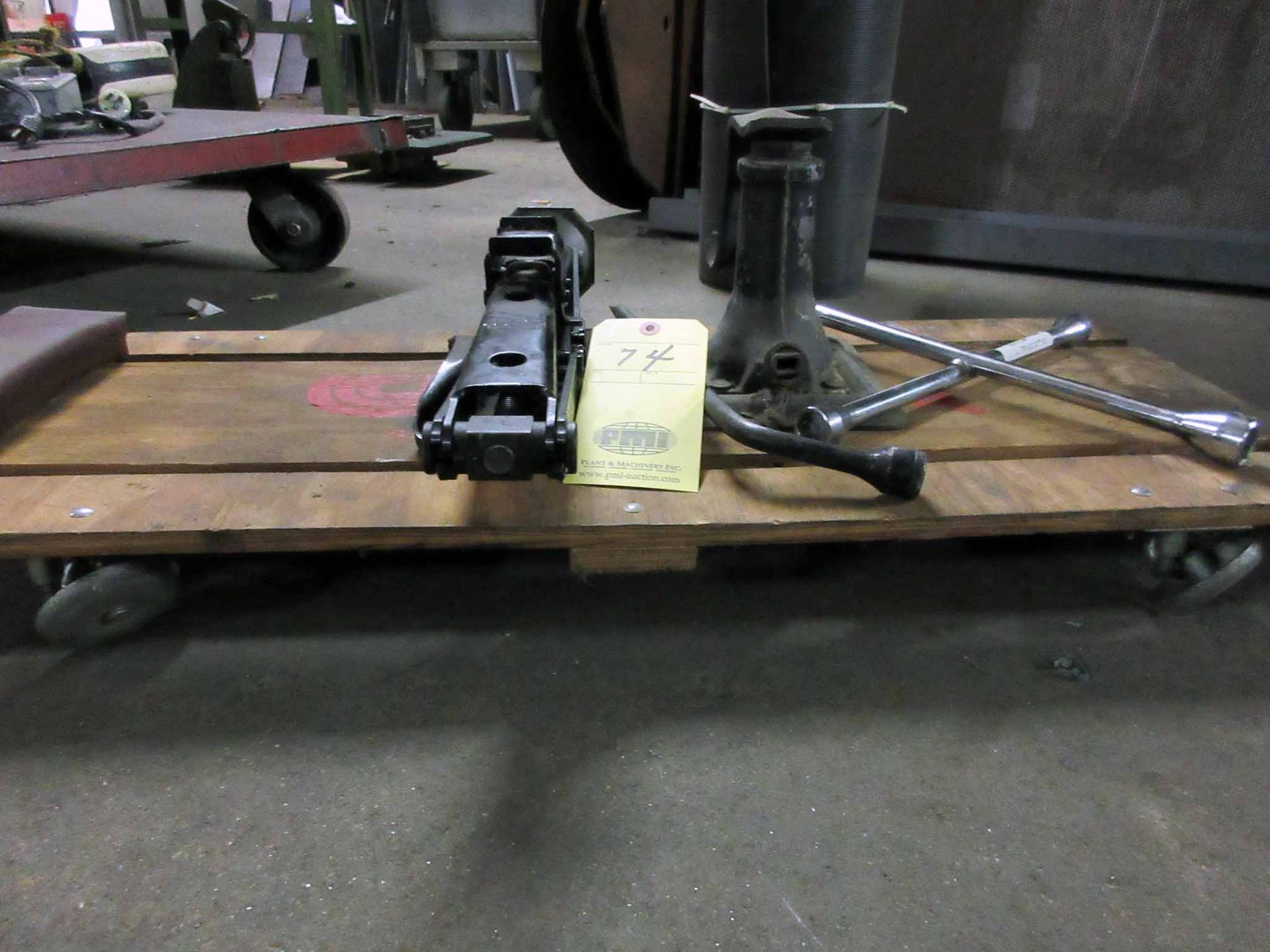 LOT CONSISTING OF: auto roller cart, scissor jack, jack, lug wrenches - Image 2 of 2