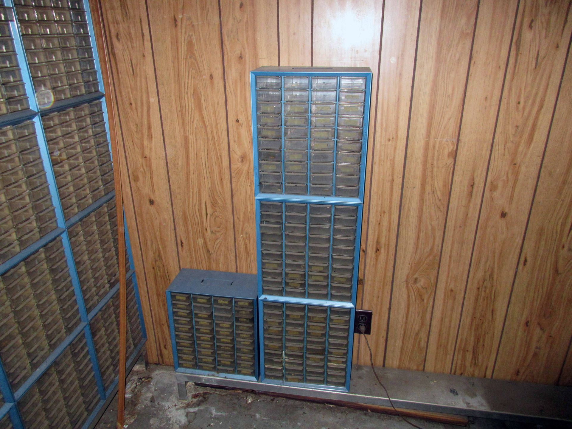 LOT OF FASTENER CABINETS (25), 40-drawer - Image 2 of 3