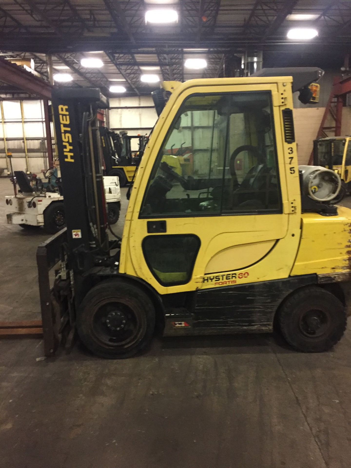 FORKLIFT, HYSTER 6,000 LB. BASE CAP. MDL. H60FT, new 2016, LPG, 122" max. lift ht., 87" view mast,