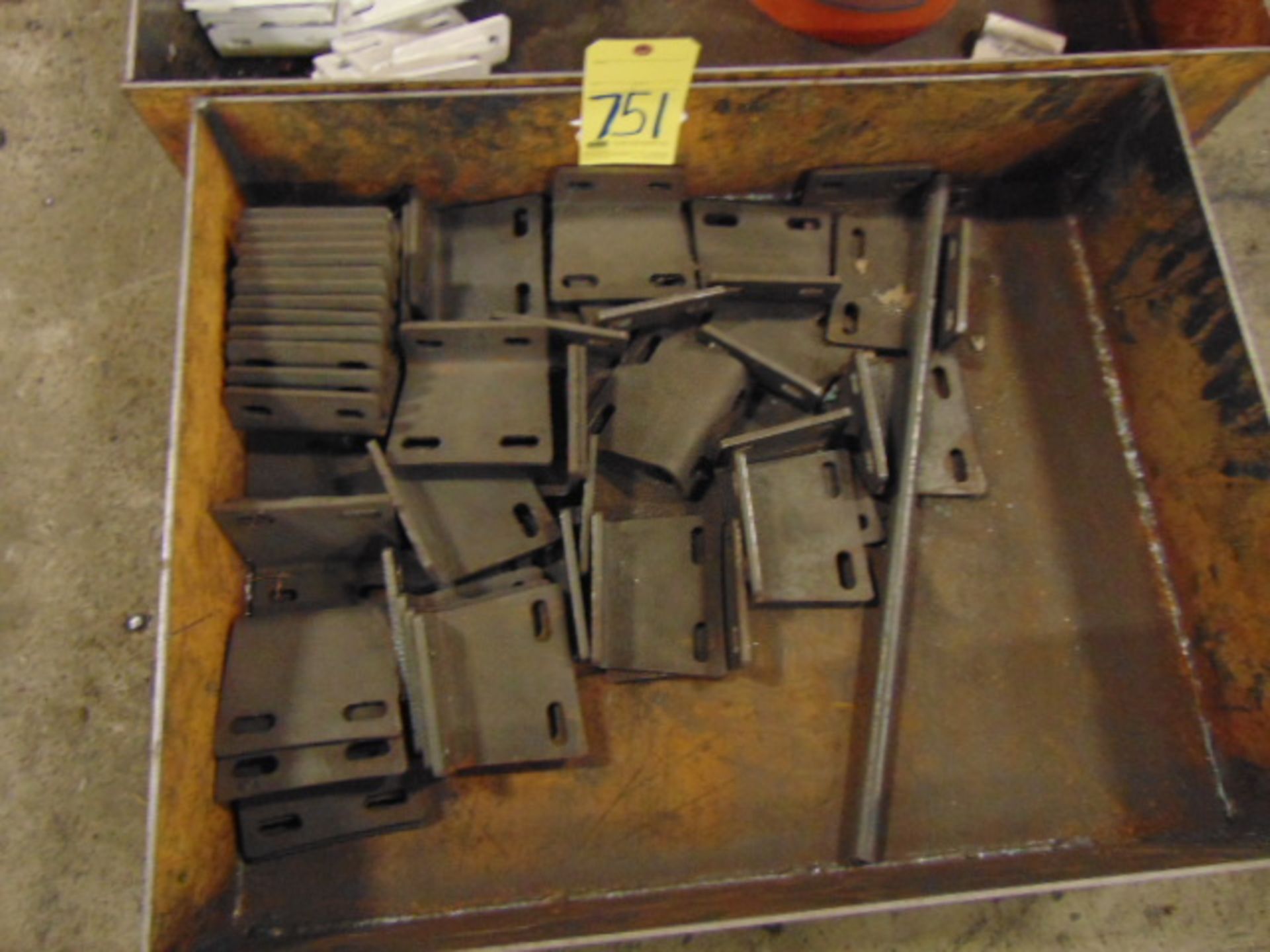 LOT OF BRACKETS, assorted (in four steel boxes) - Image 2 of 5