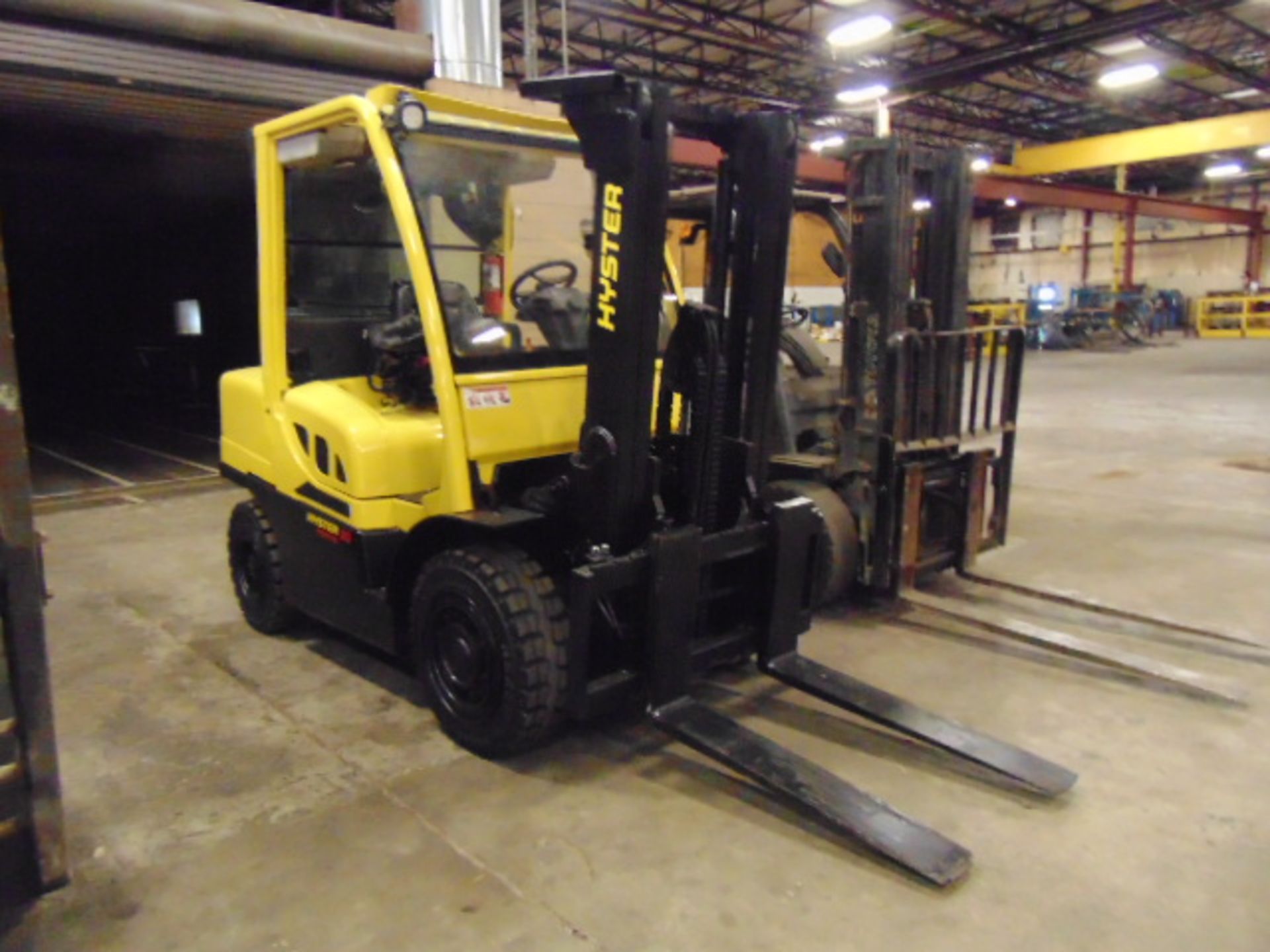 FORKLIFT, HYSTER 8,000 LB. BASE CAP. MDL. H80FT, new 2015, diesel pwrd., 6,400 lbs. @ 24” L.C. as - Image 2 of 11