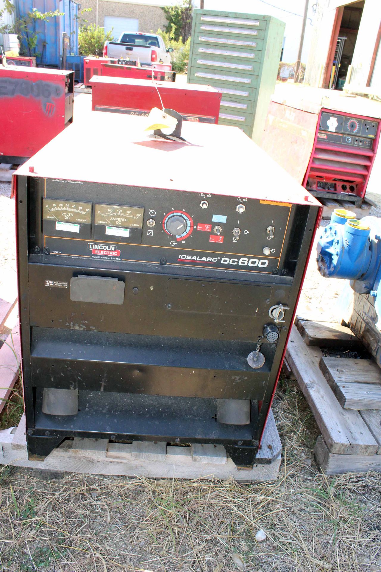 WELDING POWER SOURCE, LINCOLN MDL. IDEALARC DC600, S/N U1131101250 (Dallas, TX)