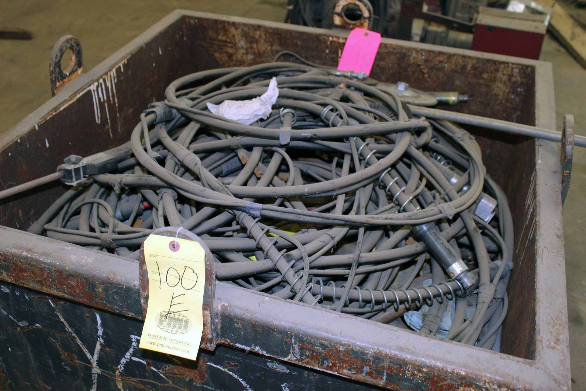 LOT OF MIG WIRE GUNS (in metal tub) (Ft. Worth, TX)