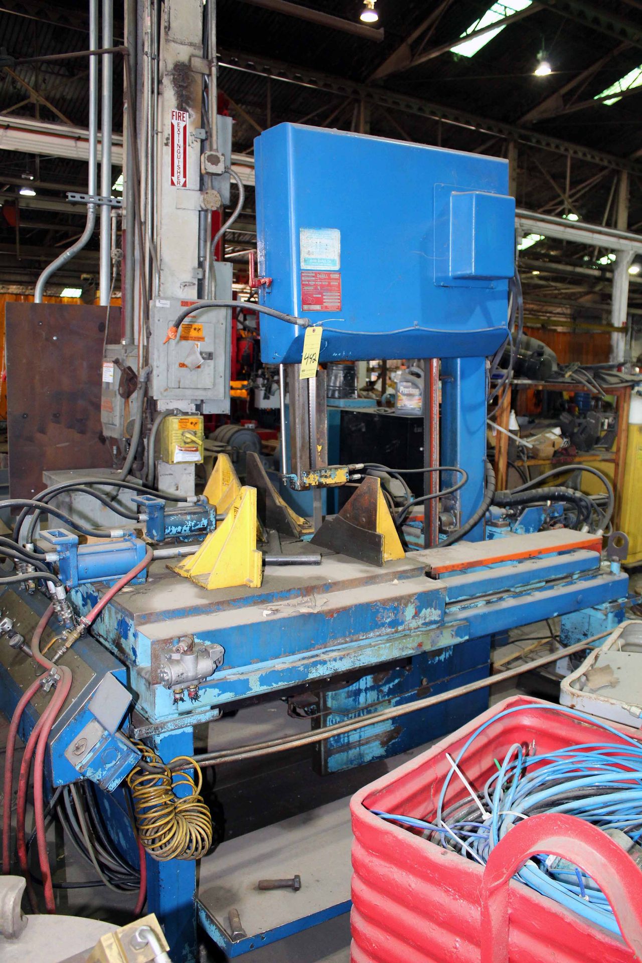 VERTICAL BANDSAW, DOALL MDL. TF-2021M, 480 v., 3 phase, 192" band length, hyd. clamping, hyd. pwr.