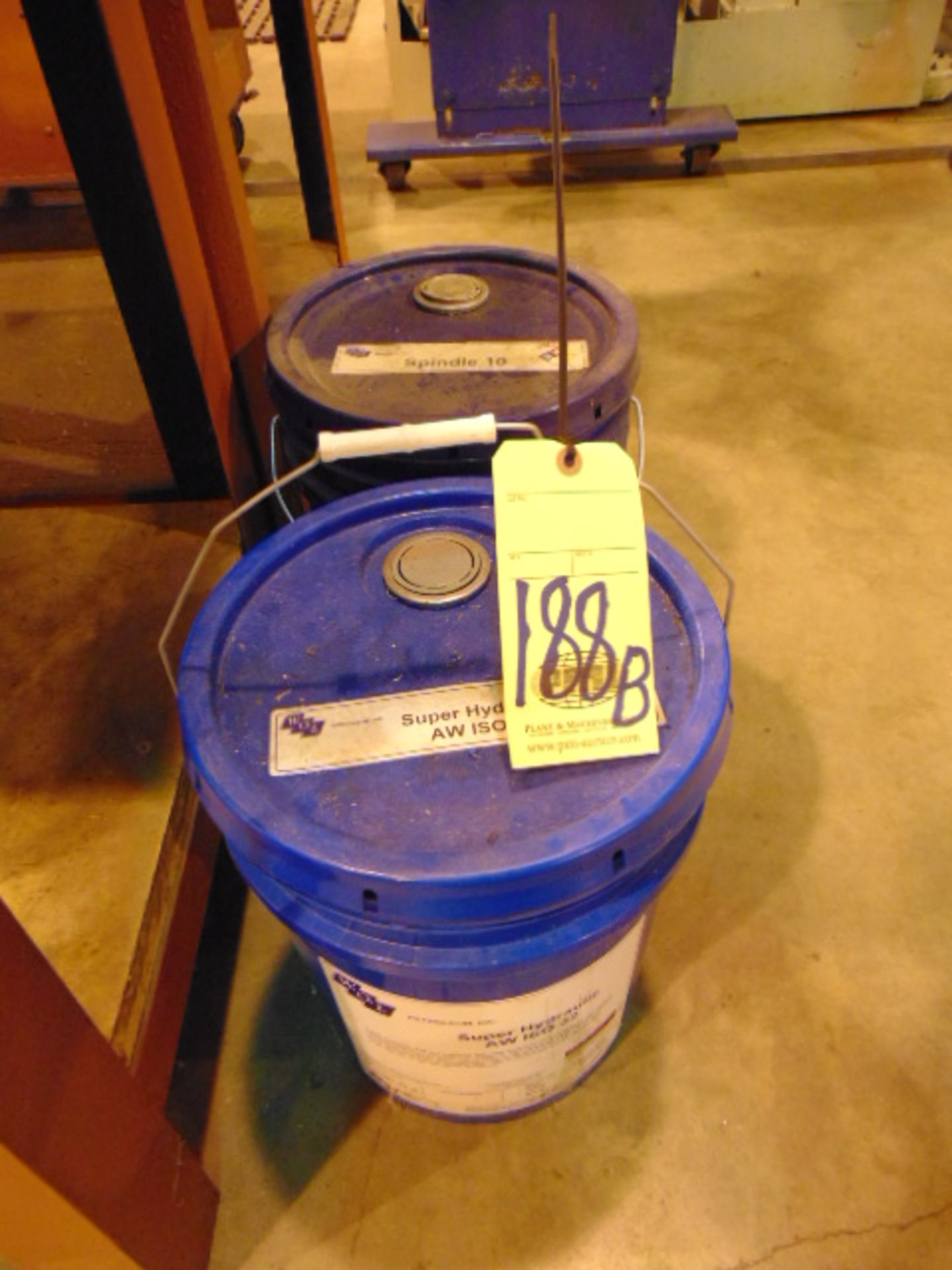 LOT CONSISTING OF: Super Hydraulic Oil AW15032 (5 gallons) & Spindle 10 Spindle Oil (5 gallons) (