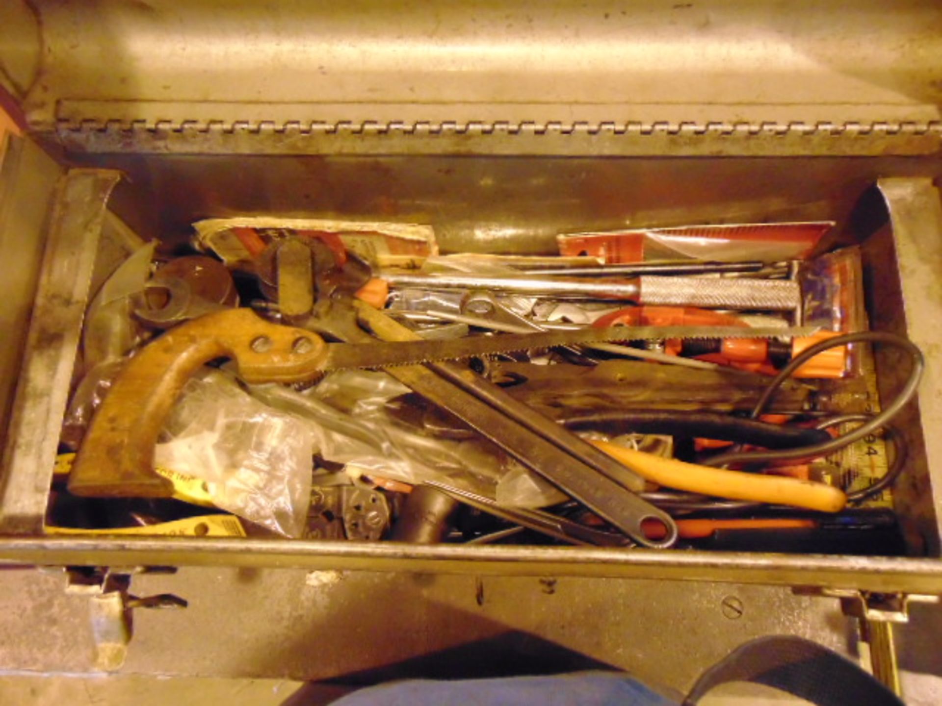 TOOLBOX, w/assorted tools - Image 3 of 3