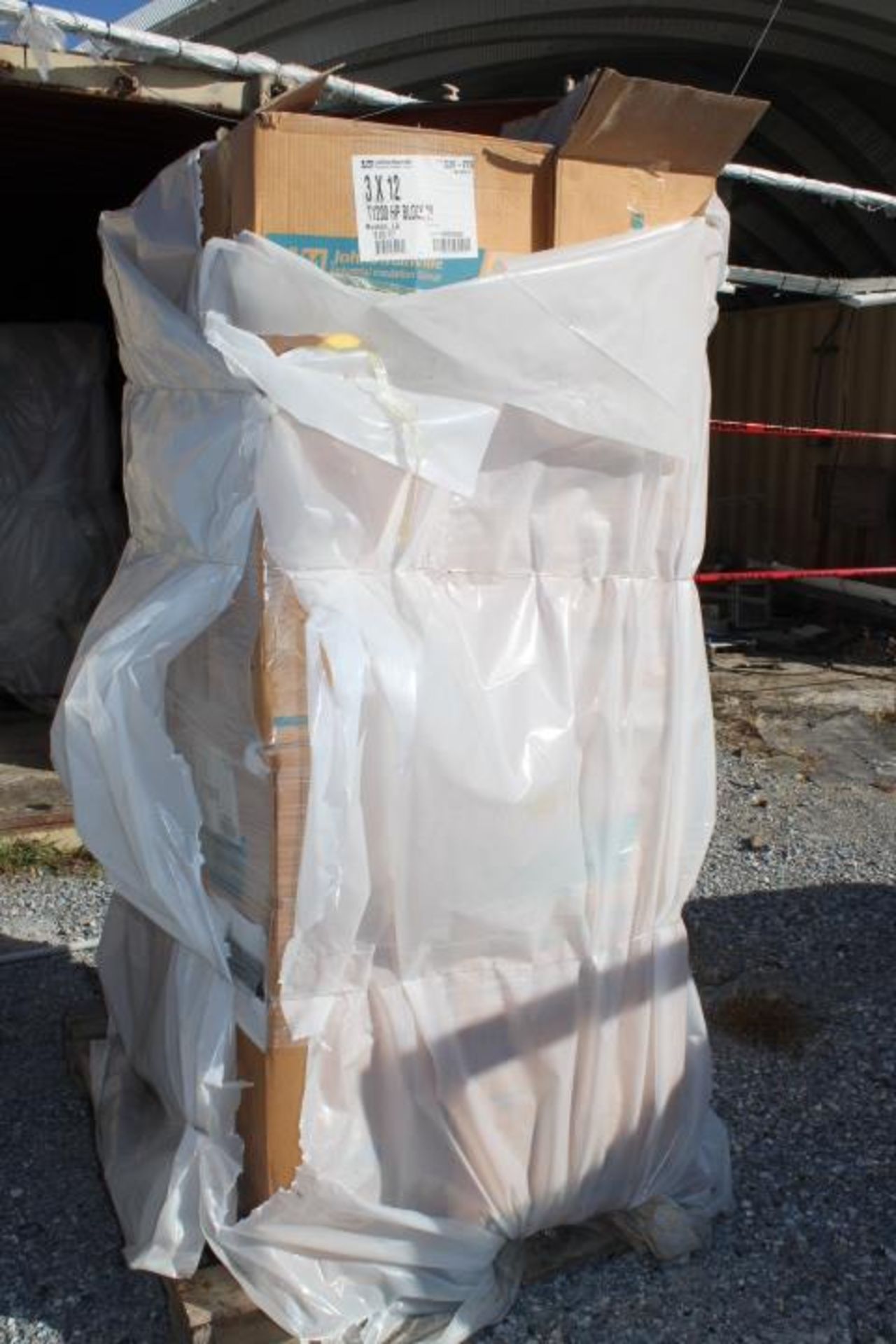 LOT CONTENTS OF CONTAINER 4: refractory insulation (4 boxes on approx. 11 pallets) & 300" x 24" x 1" - Image 4 of 6