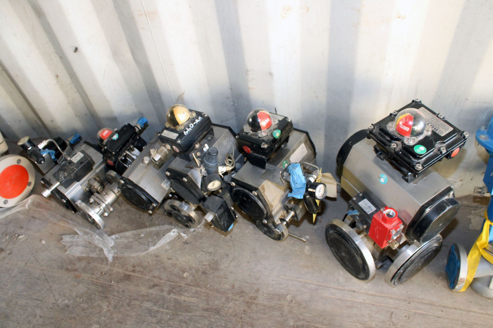 LOT OF PNEUMATIC ACTIVATED BALL VALVES (5), ROTEX (Westlake)