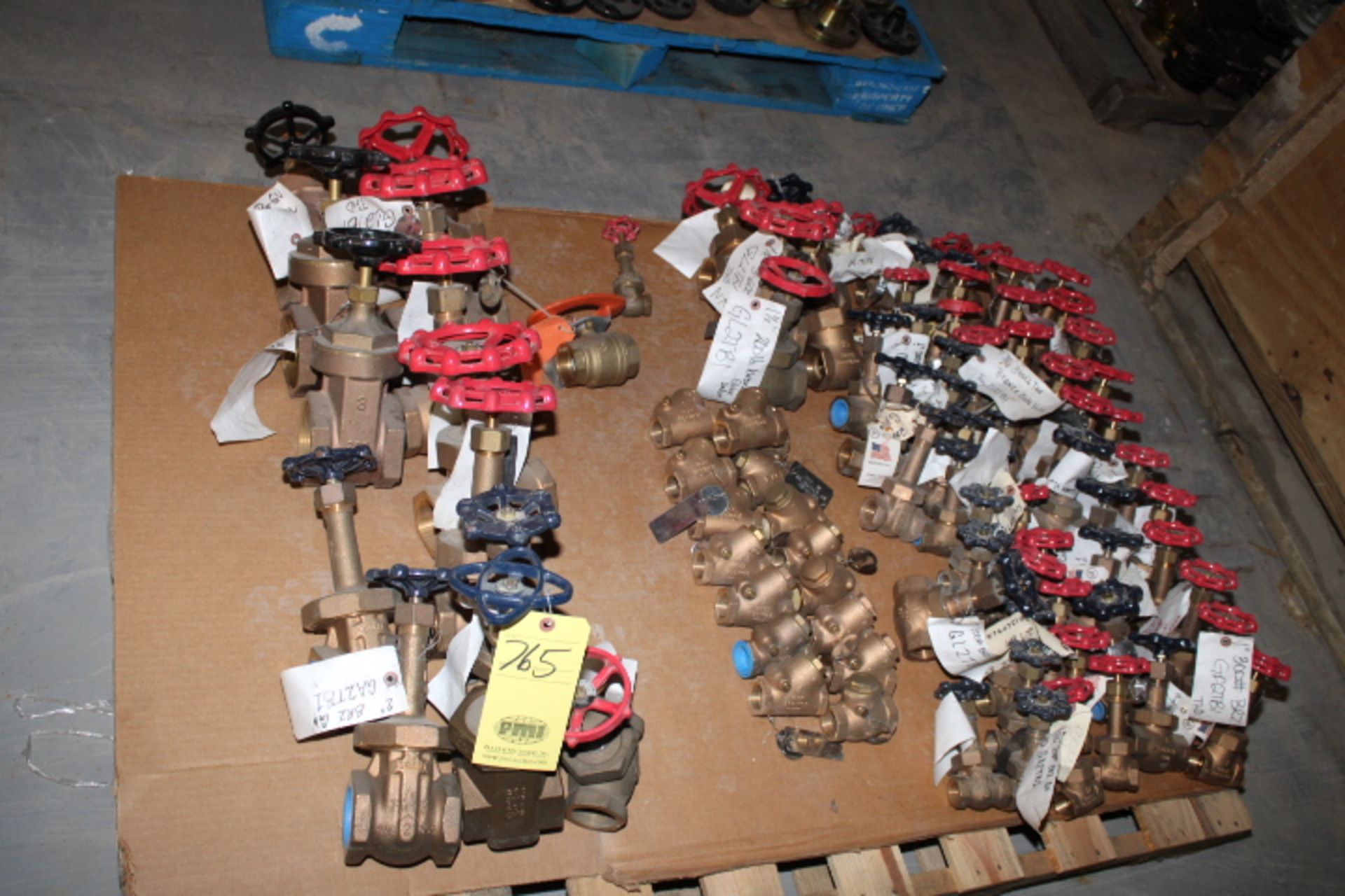 LOT OF VALVES: gate & check, bronze, 3" - 200#, 1" - 300", 3/4" - 300#, 1-1/2" - 200#, 1" - 300# (on