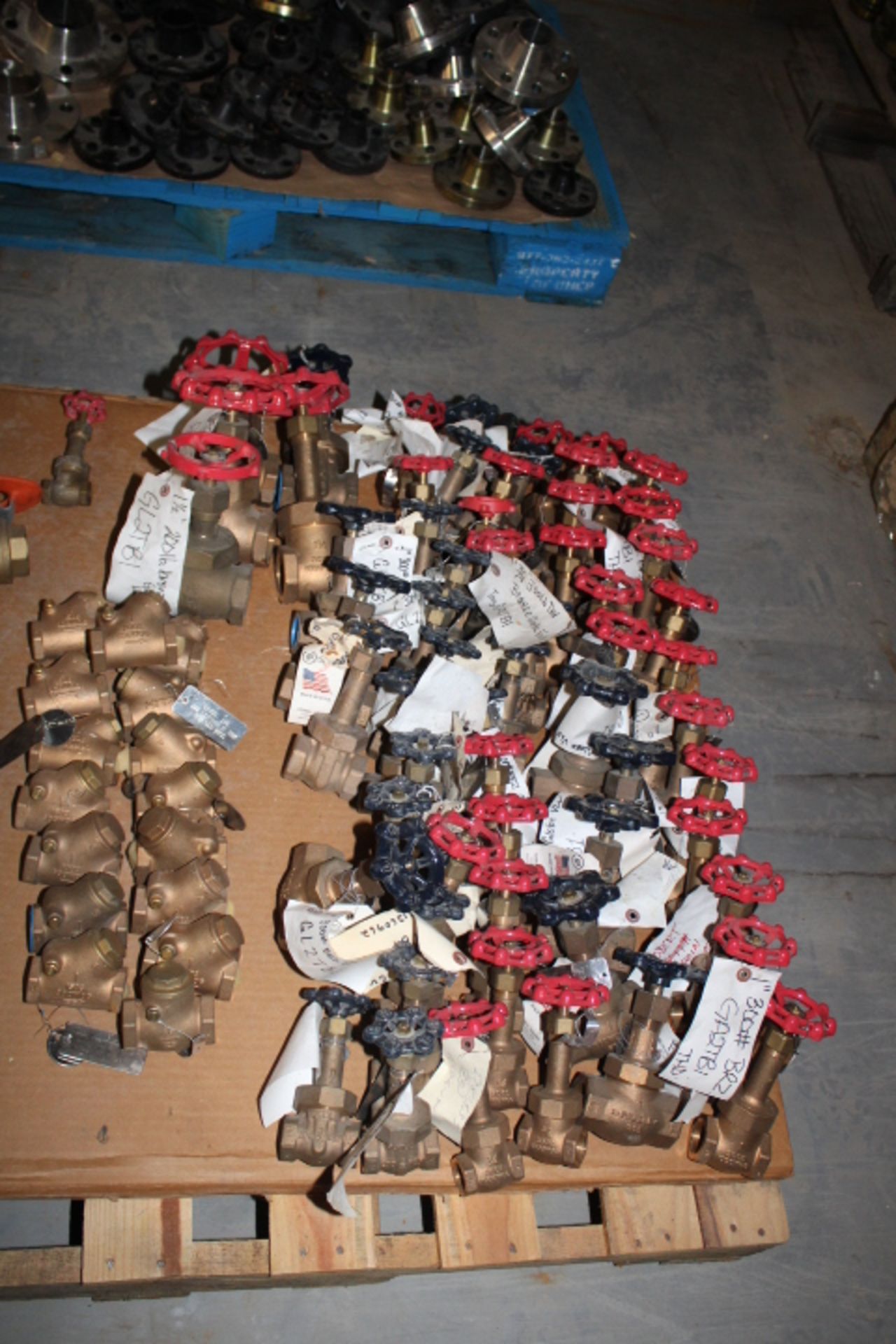 LOT OF VALVES: gate & check, bronze, 3" - 200#, 1" - 300", 3/4" - 300#, 1-1/2" - 200#, 1" - 300# (on - Image 3 of 3