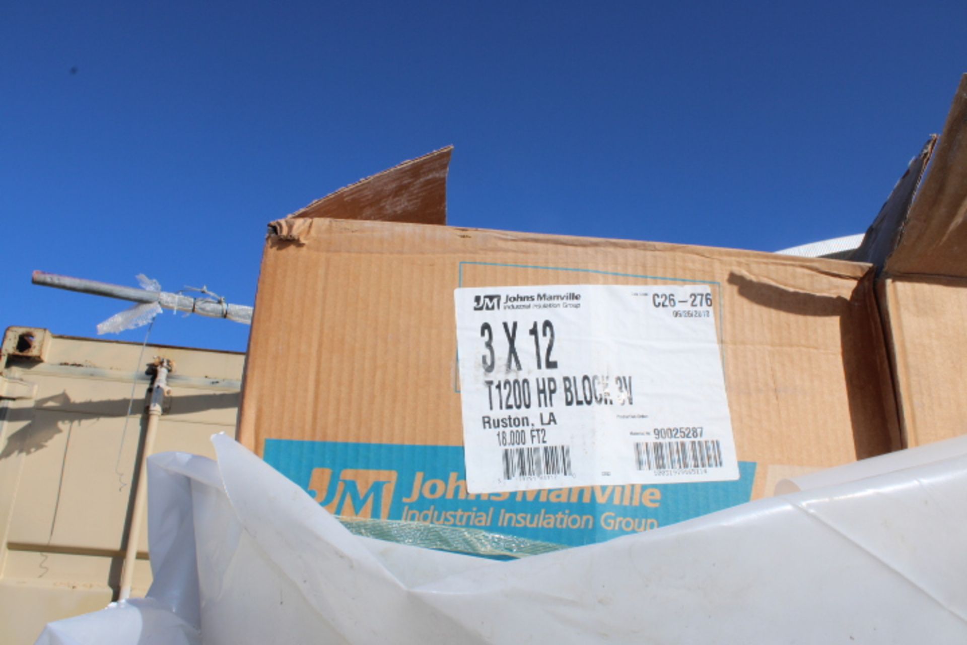 LOT CONTENTS OF CONTAINER 4: refractory insulation (4 boxes on approx. 11 pallets) & 300" x 24" x 1" - Image 5 of 6