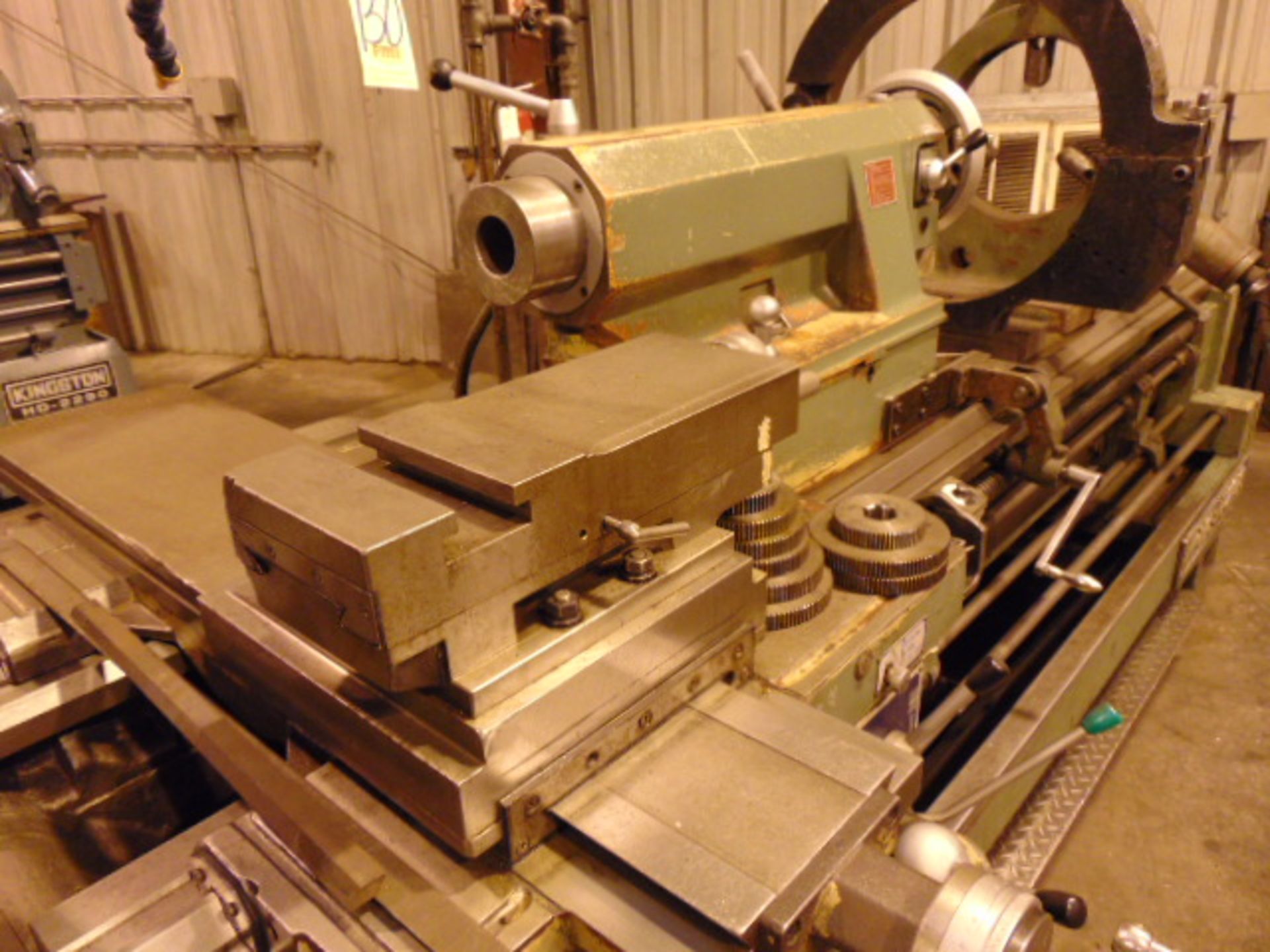 GAP BED ENGINE LATHE, KINGSTON 30” X 80” MDL. HR2000 HEAVY DUTY, new 1996, 24-3/4” dia. 4-jaw chuck, - Image 6 of 17