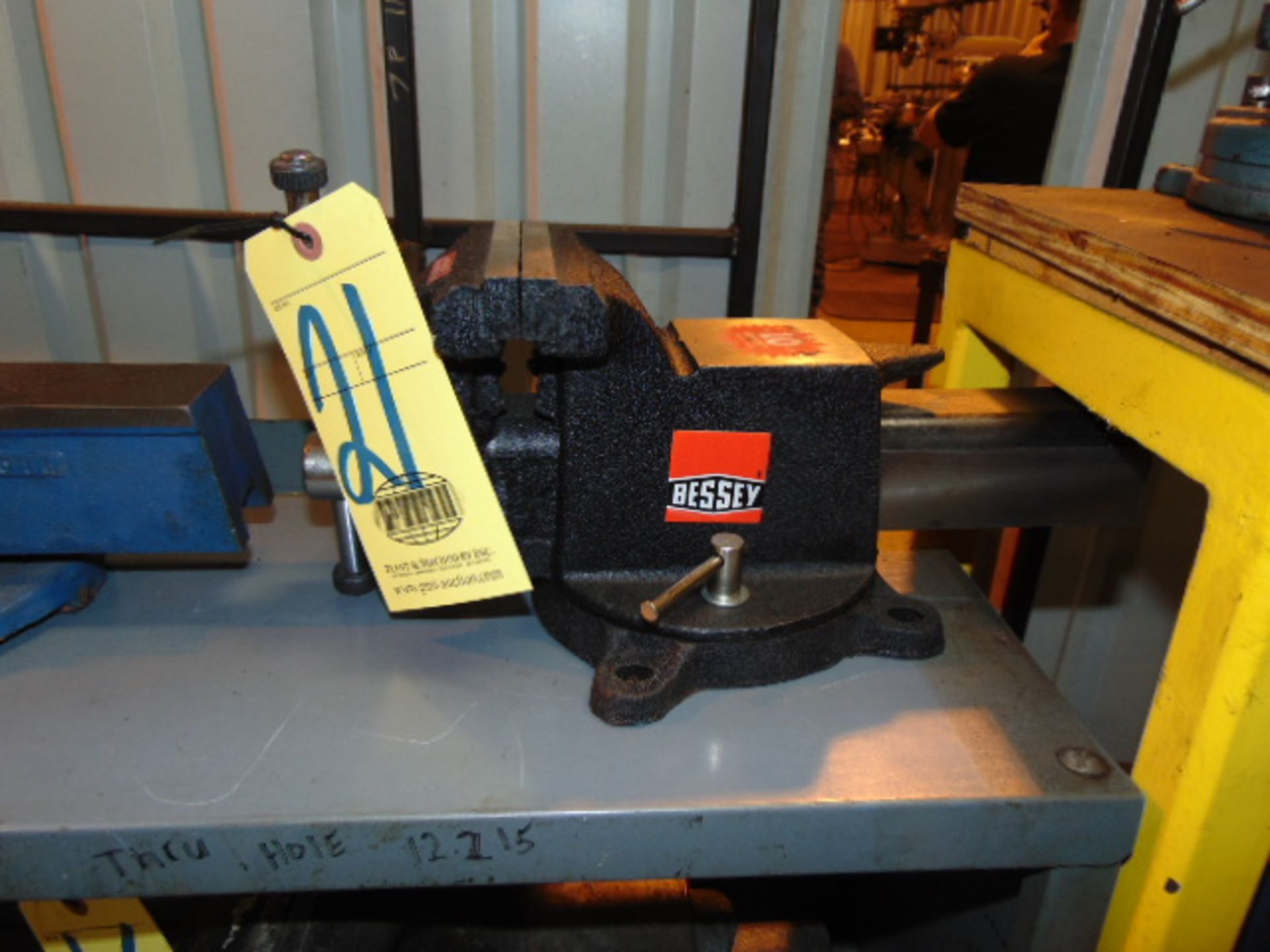 BENCH VISE, BESSEY 5"