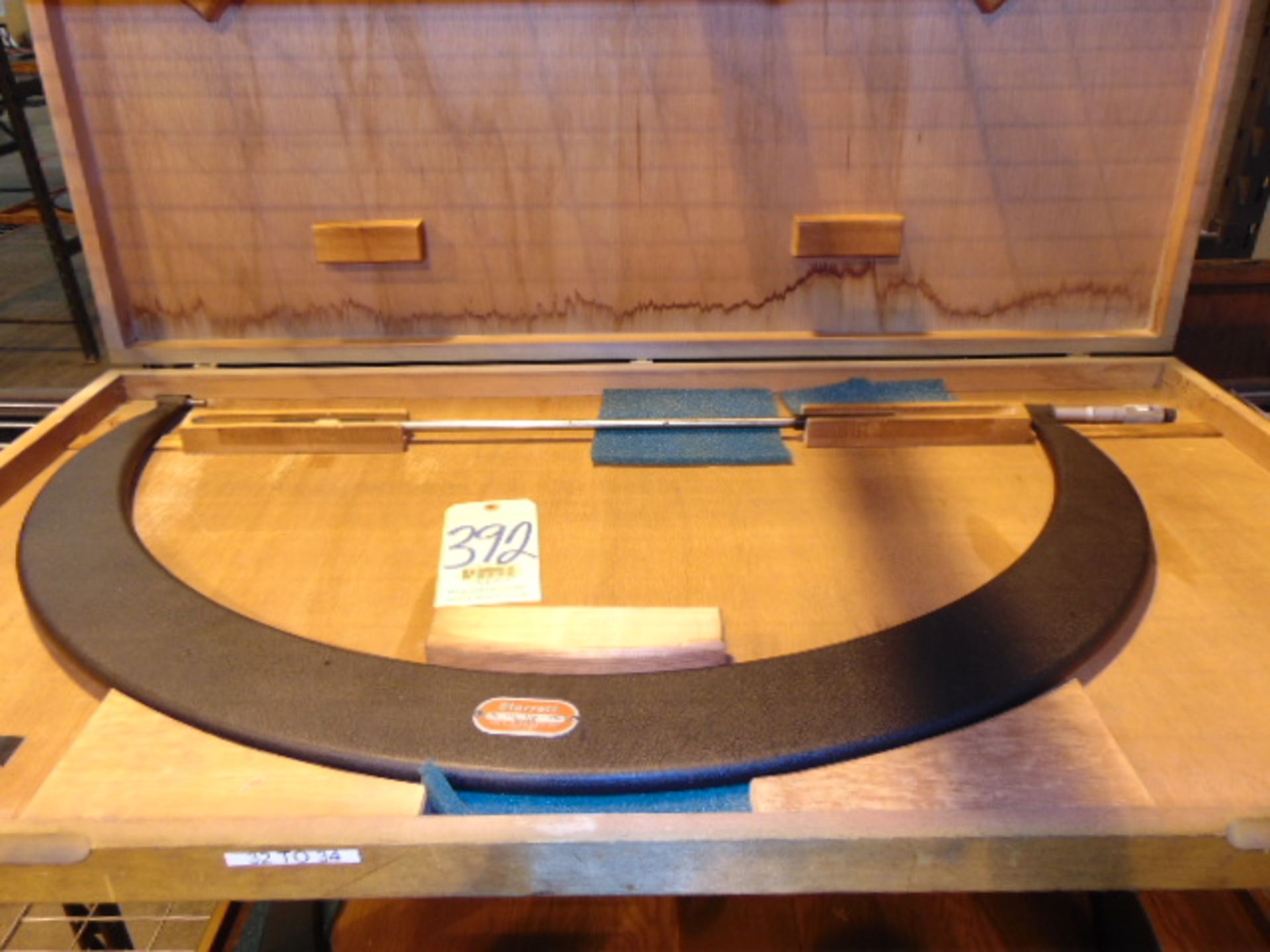 O.D. MICROMETER, STARRETT, 32" to 34"